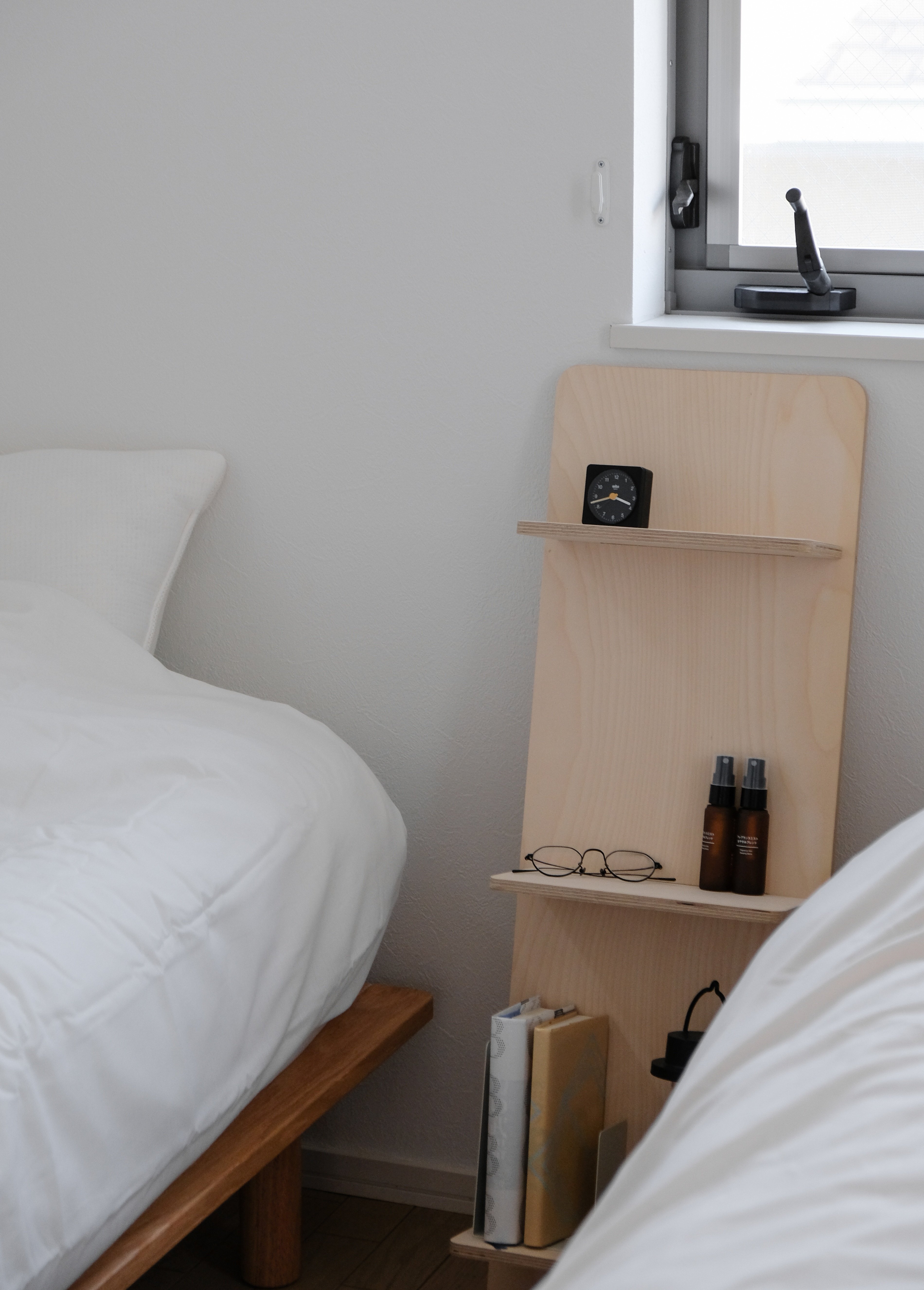 【送料無料】Minimal Book Shelf 身軽な暮らしを支える「板」が欲しい｜うえだ