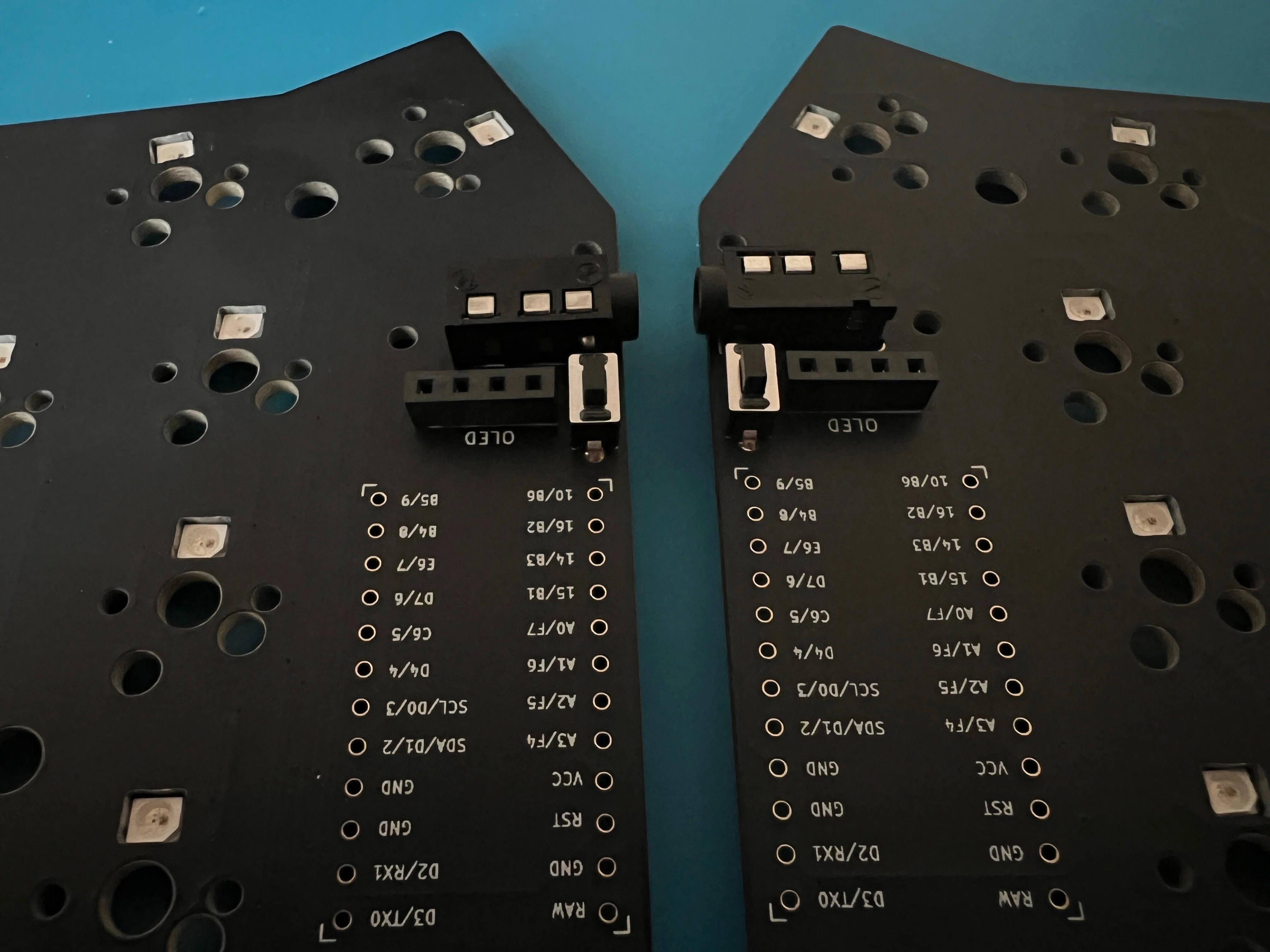 はじめての自作キーボード『Corne Cherry V3』に挑戦する。（前半