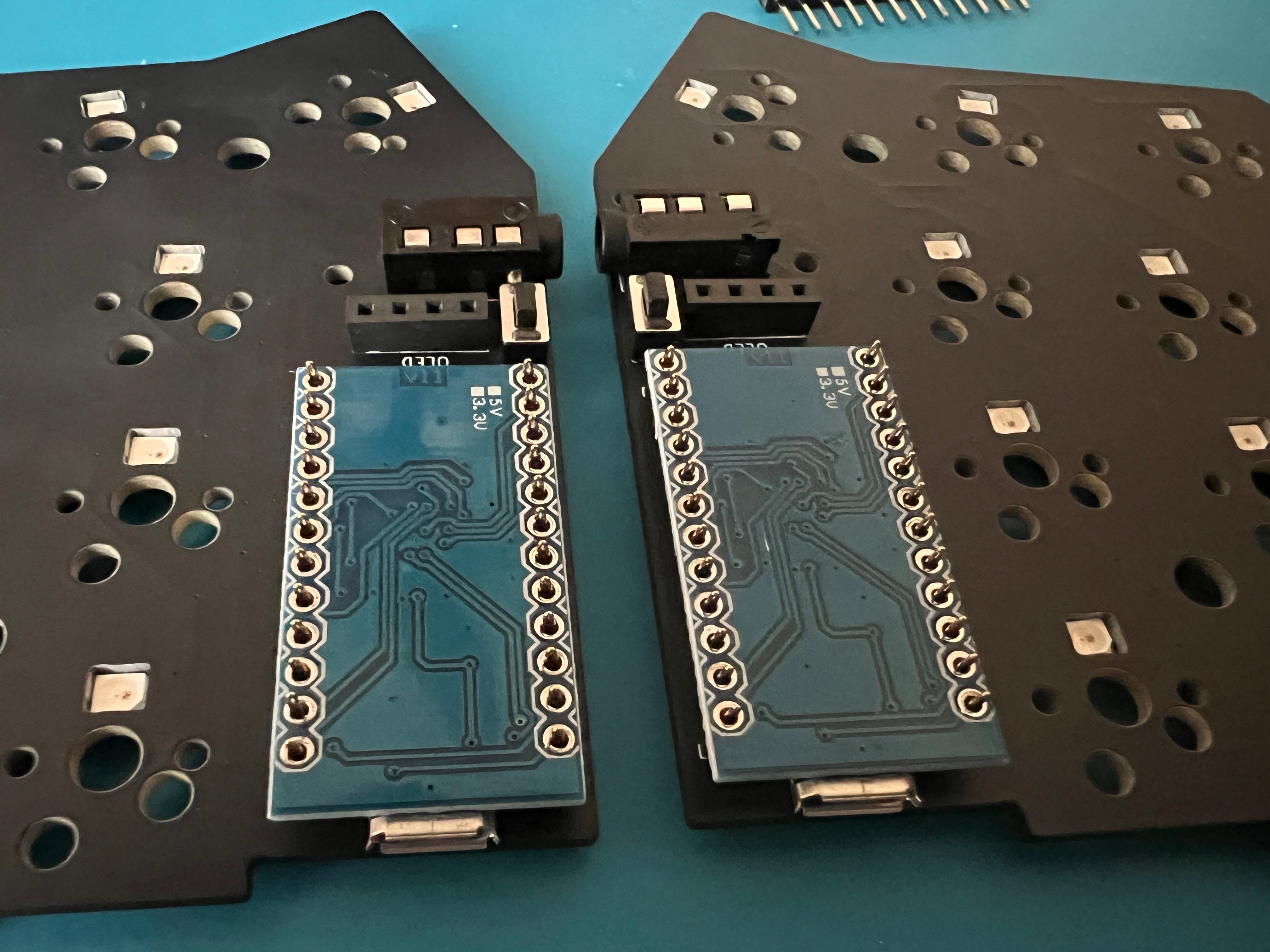 はじめての自作キーボード『Corne Cherry V3』に挑戦する。（前半