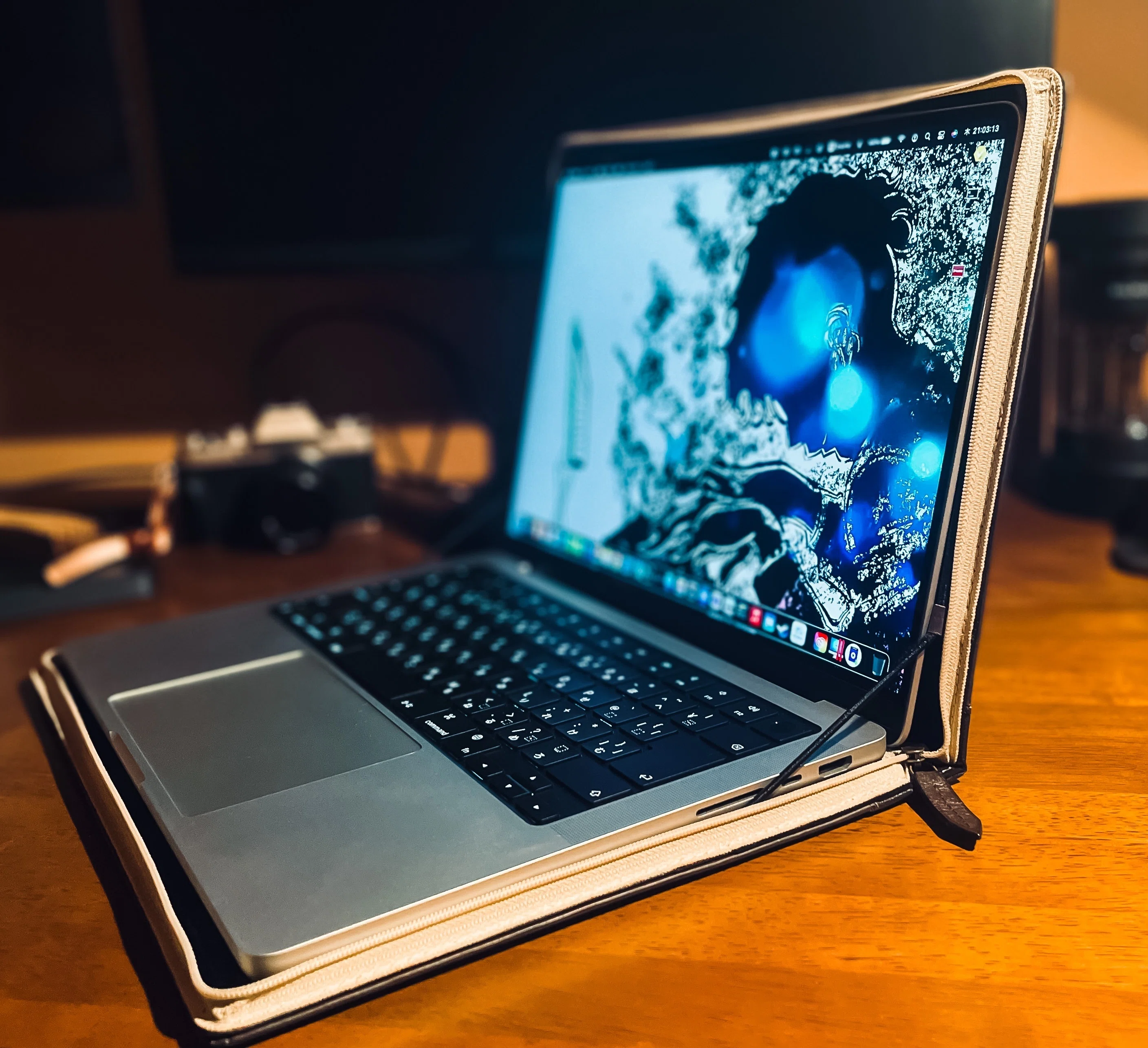 1年2ヶ月レビュー】『M1 MAX MacBook Pro14』は2023年現在でも 