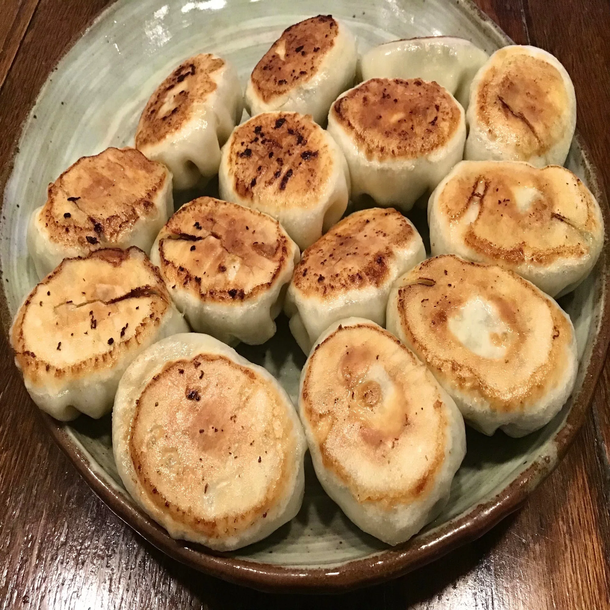 ホワイト 餃子 焼き 方