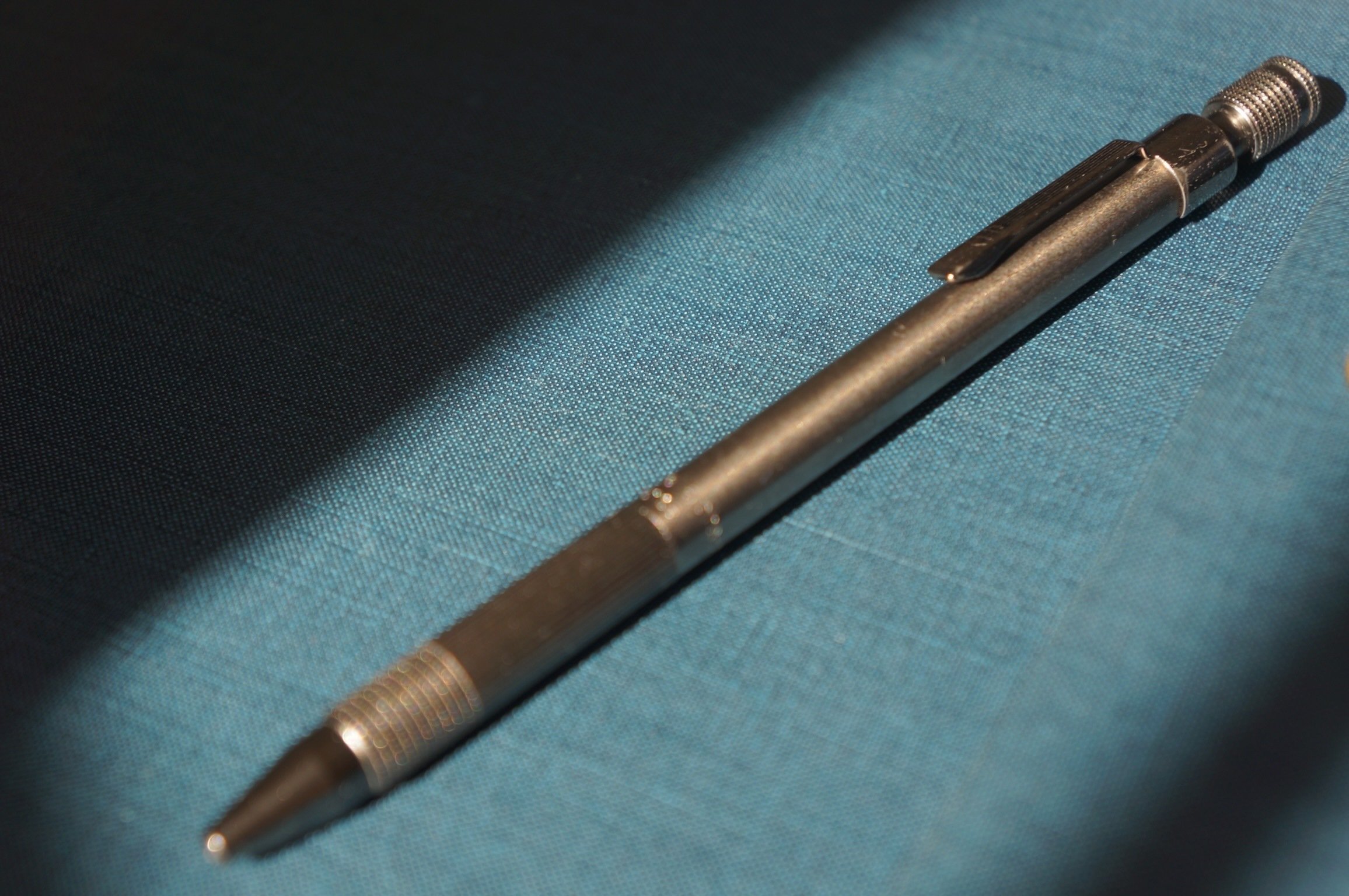 FaberCastell Alpha-ball｜ooooo