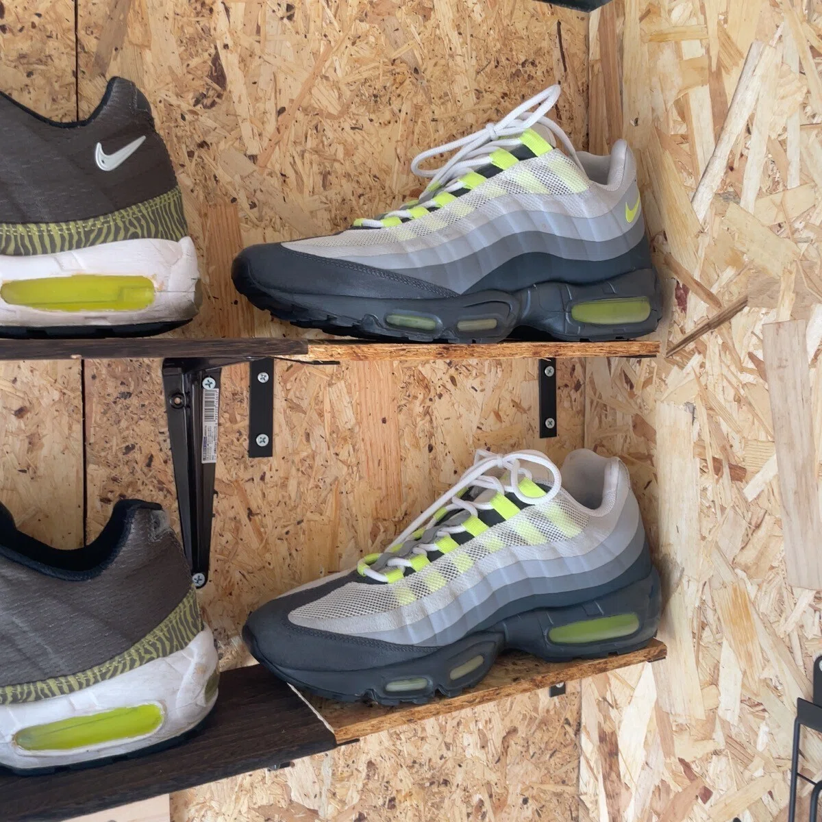 NIKE AIR vapormax95 イエローグラデ 27.5cm（NIKE AIR VAPORMAX