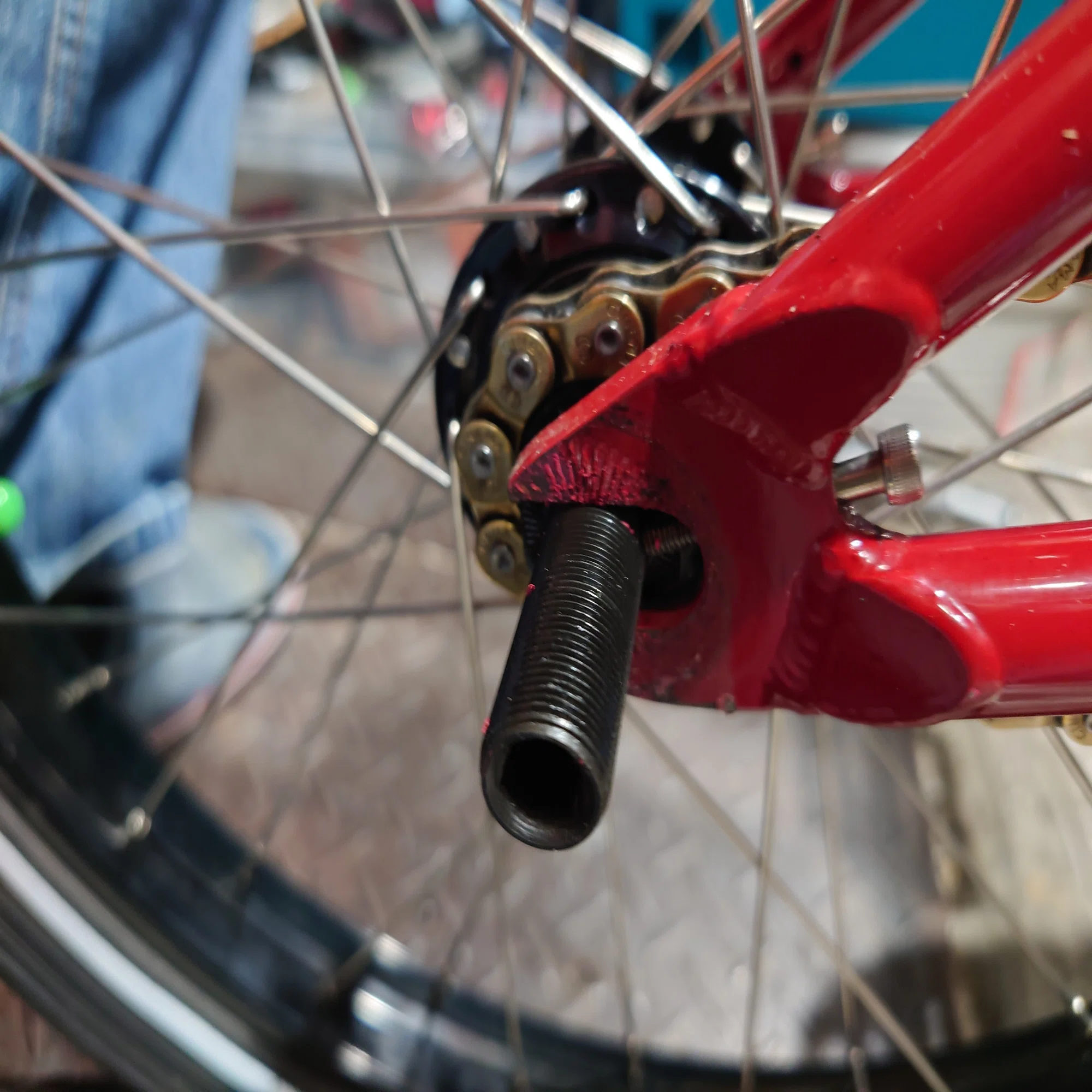 LHD BSD REVOLUTION FREECOASTER HUB to RHD COLONY SWARM FREECOASTER 