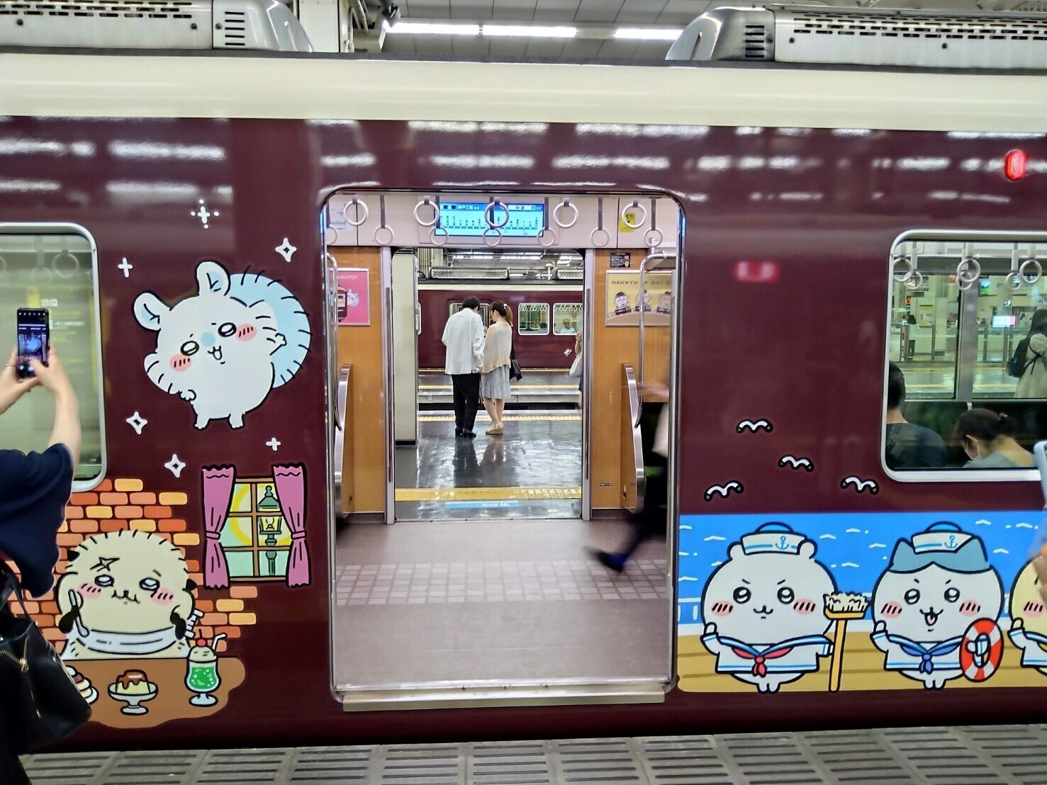 🚋『ちいかわ×阪急電車』～ちいかわラッピング列車【神戸線