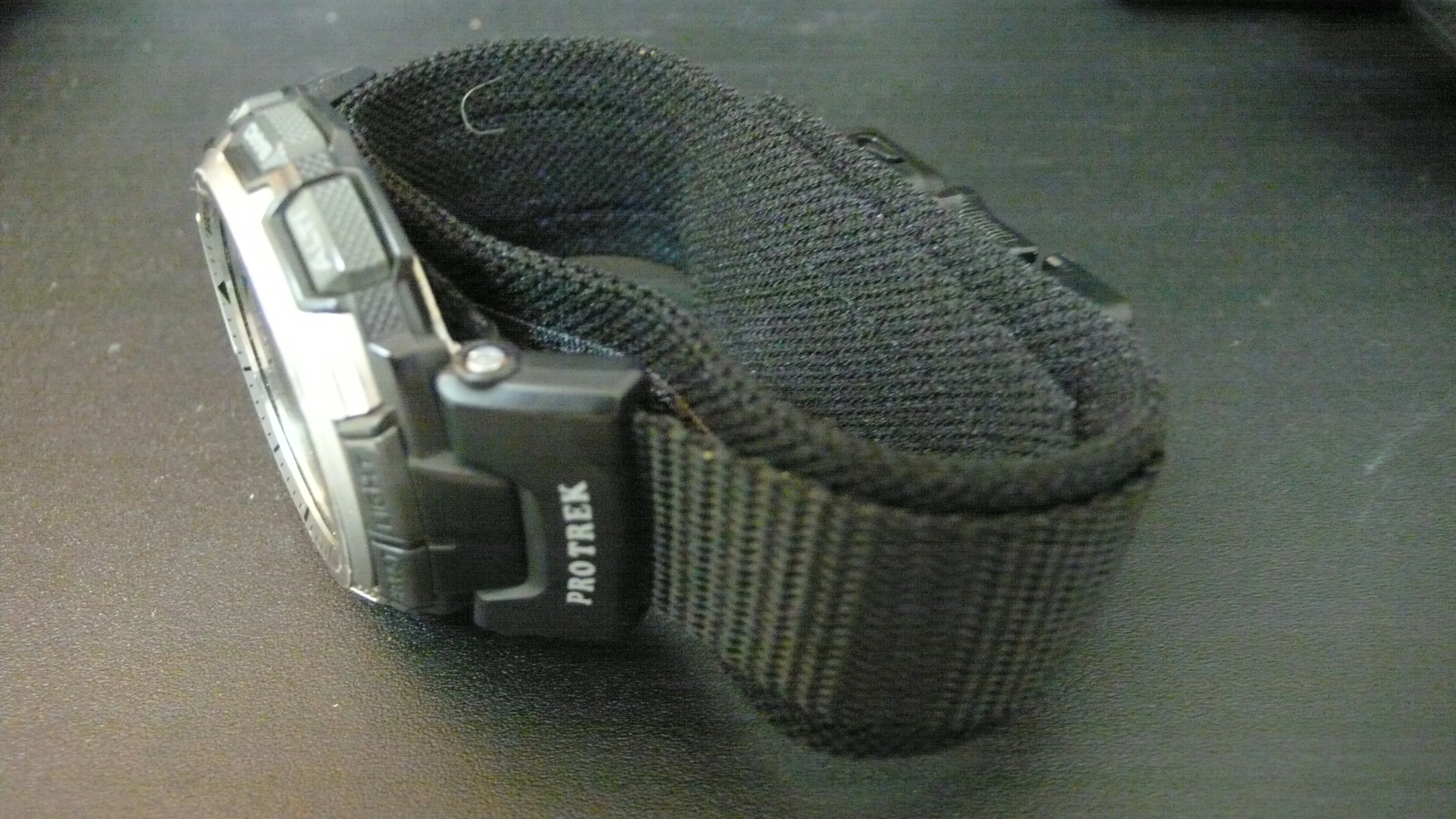 CASIO protrek PRW-1300 ベルト 交換｜shopqoo