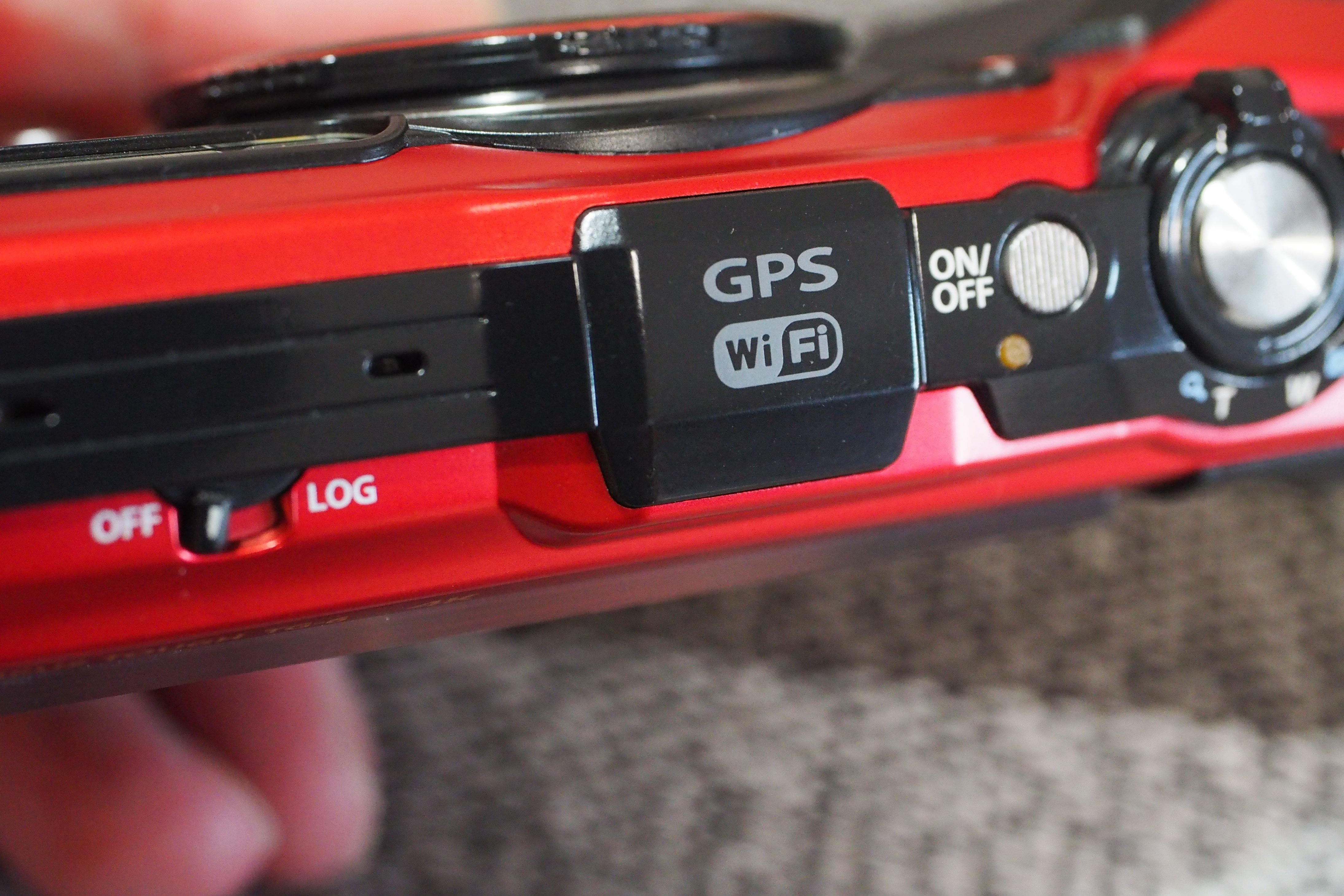 OLYMPUS μ 720 SW 防水デジタルカメラ μ（ミュー） オリンパス OLYMPUS μ 720SW 防水カメラ 耐衝撃