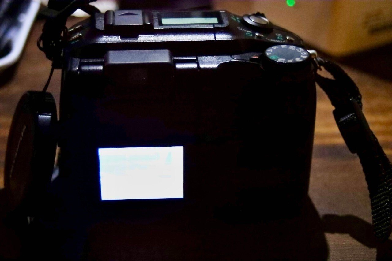 OLYMPUS CAMEDIA C-5060 Wide Zoom｜元田中マロ