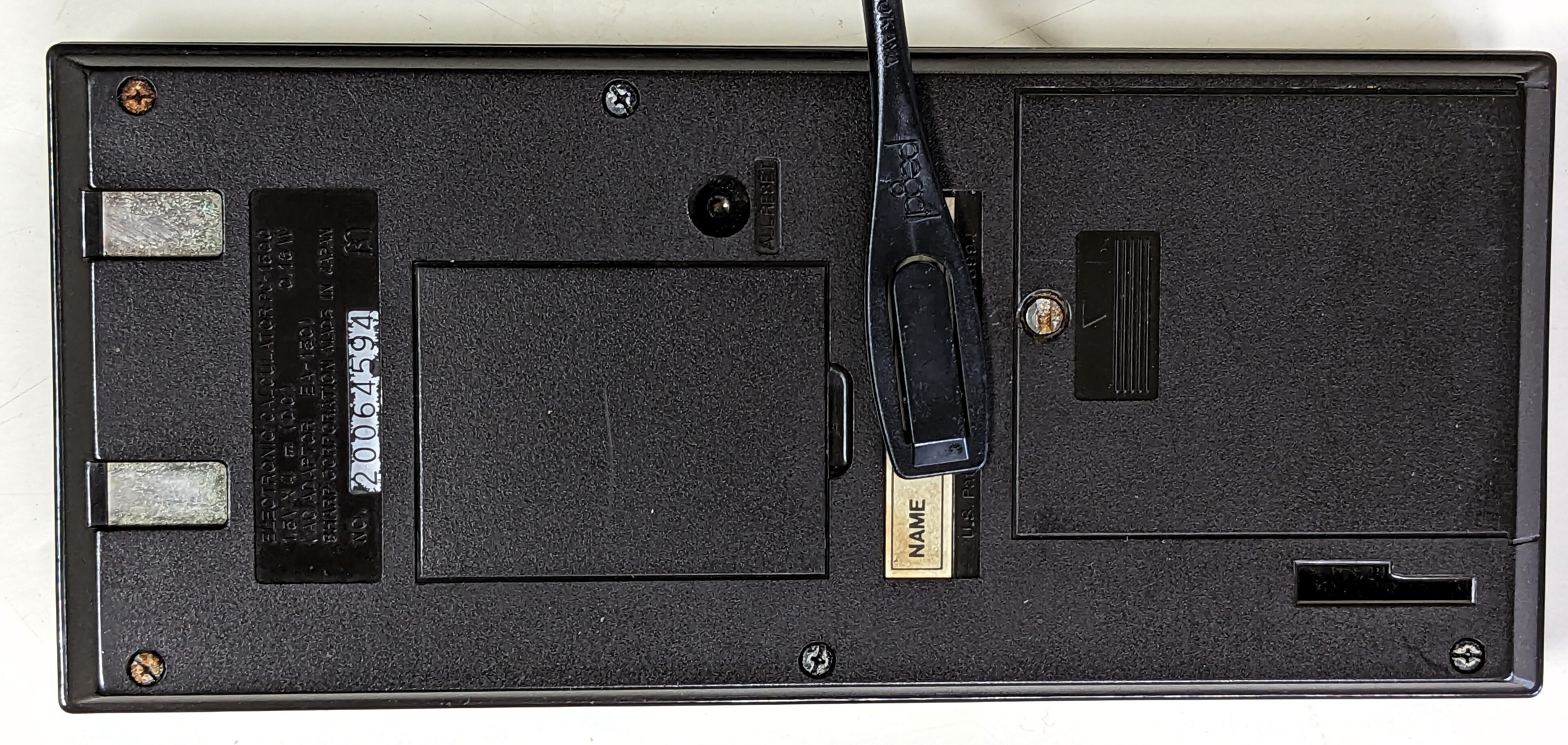 PC-1500 - ポケットに入るパソコンを目指した｜kzn