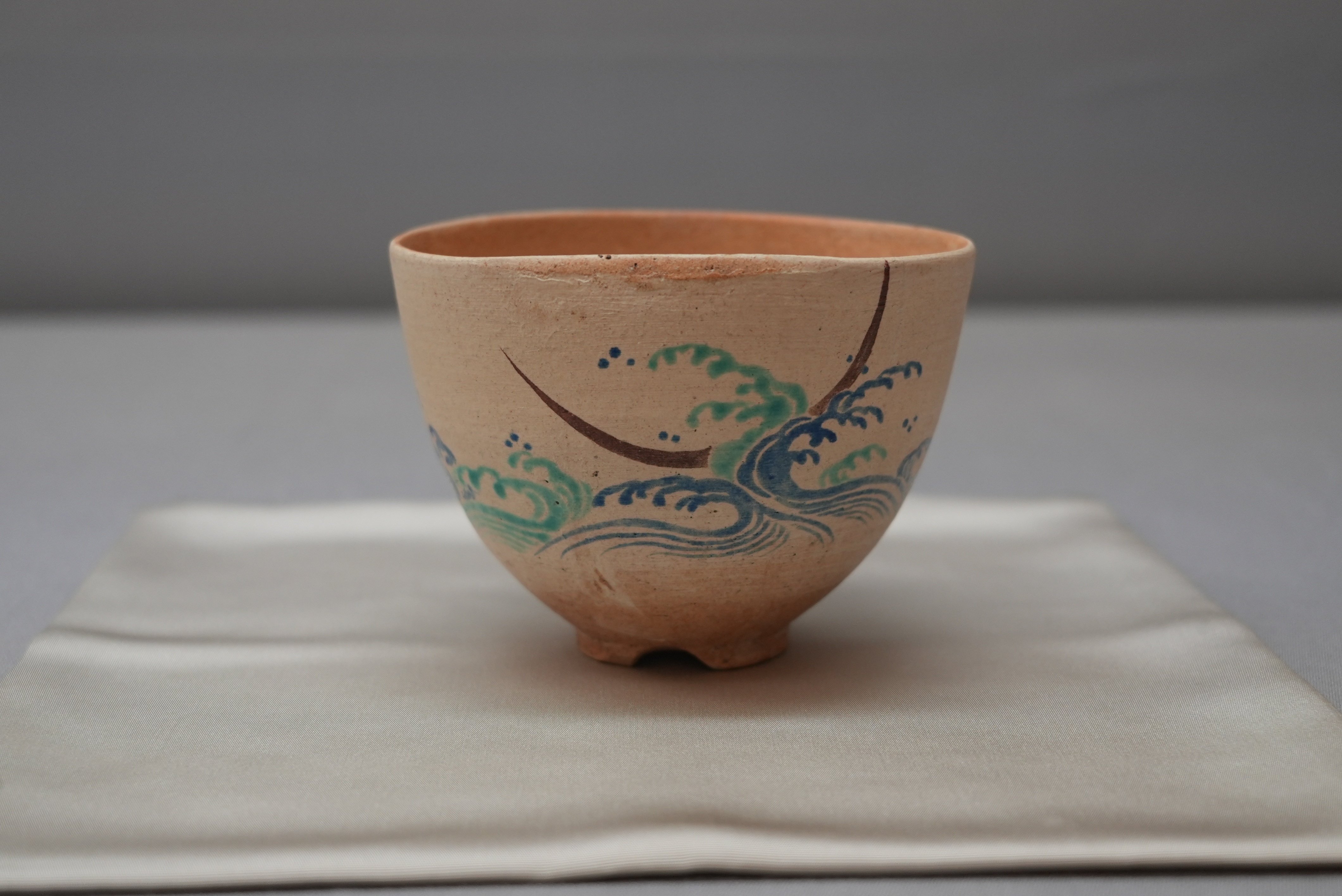 乾山焼 千鳥 花 火入 時代品 乾山光琳合作 茶道具 Yahoo!オークション - 慶應 江戸時代中期 京焼陶工尾形乾山作 尾形