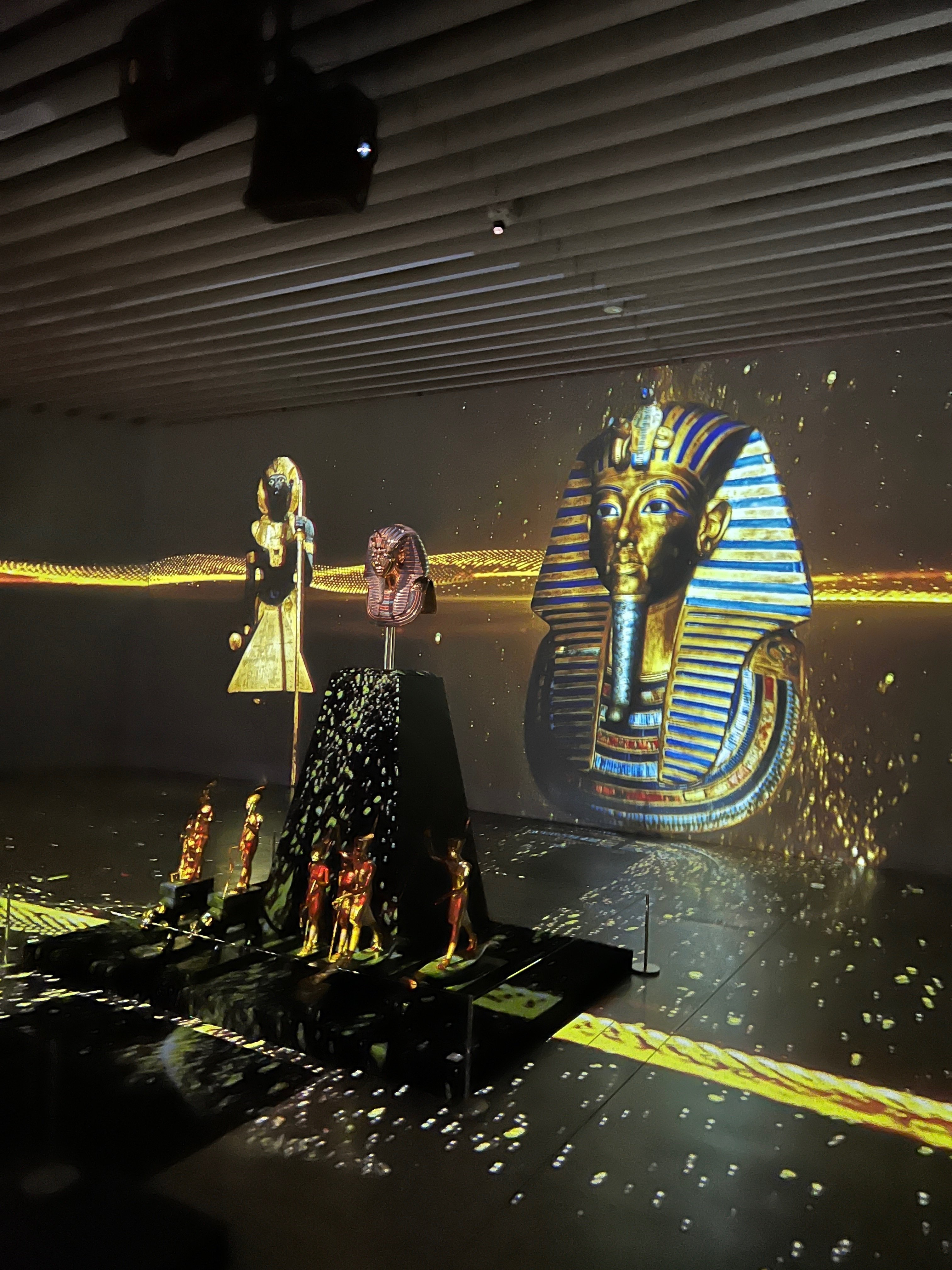 ツタンカーメンの調査とデジタル復元〜3Dスキャンで時代を超える