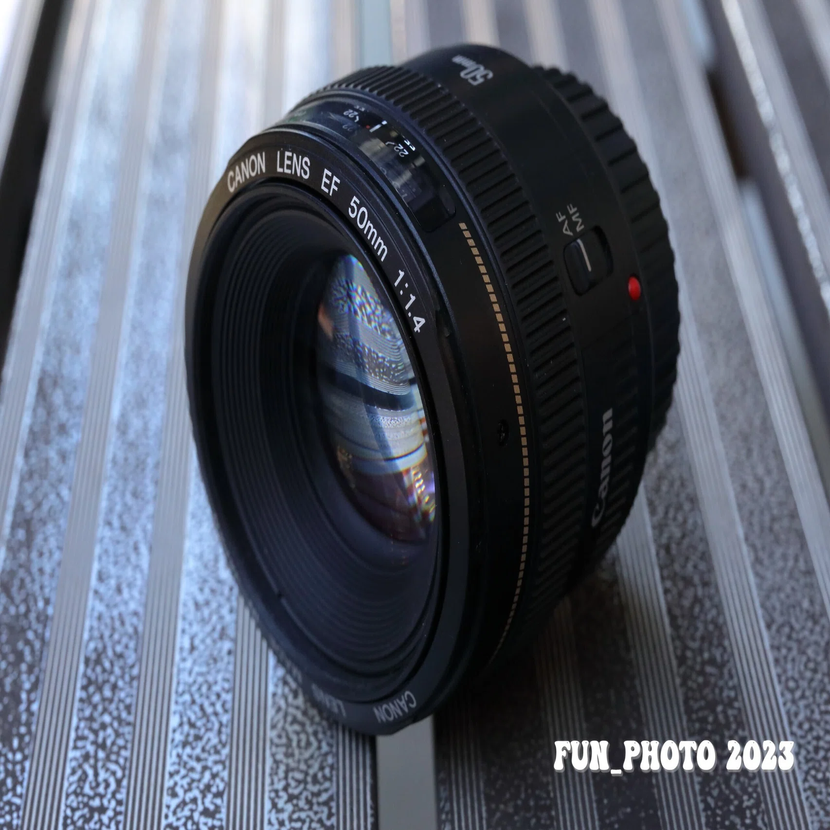 懐古的な EF50mm F1.4 USMとR6MarkⅡ｜fun_photo