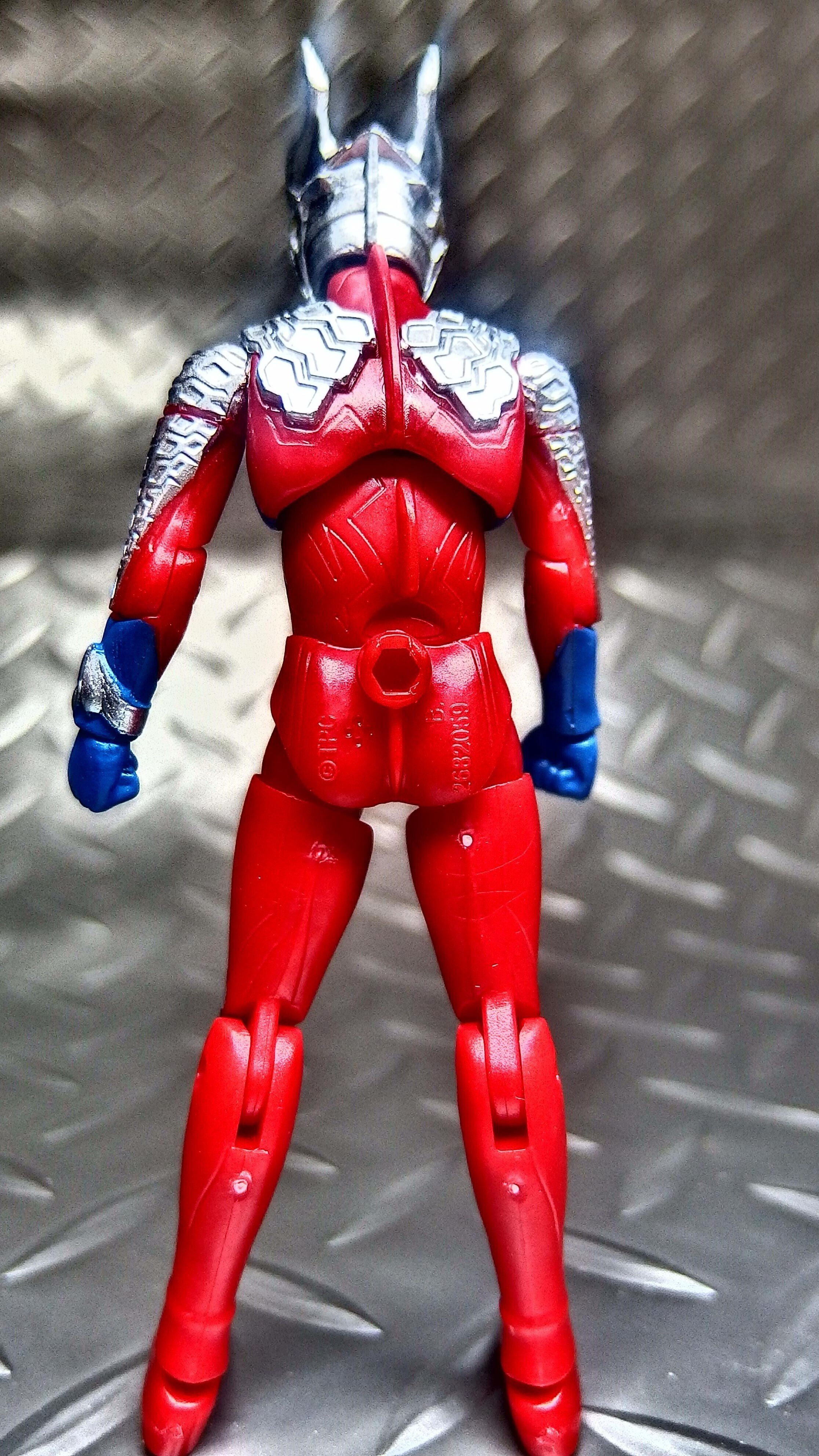 美品 ウルトラマン フィギュア 大怪獣バトル ウルトラ銀河伝説 THE MOVIE ウルトラマンゼロ CCP 大怪獣バトル ウルトラ銀河伝説 THE MOVIE』で初登場した
