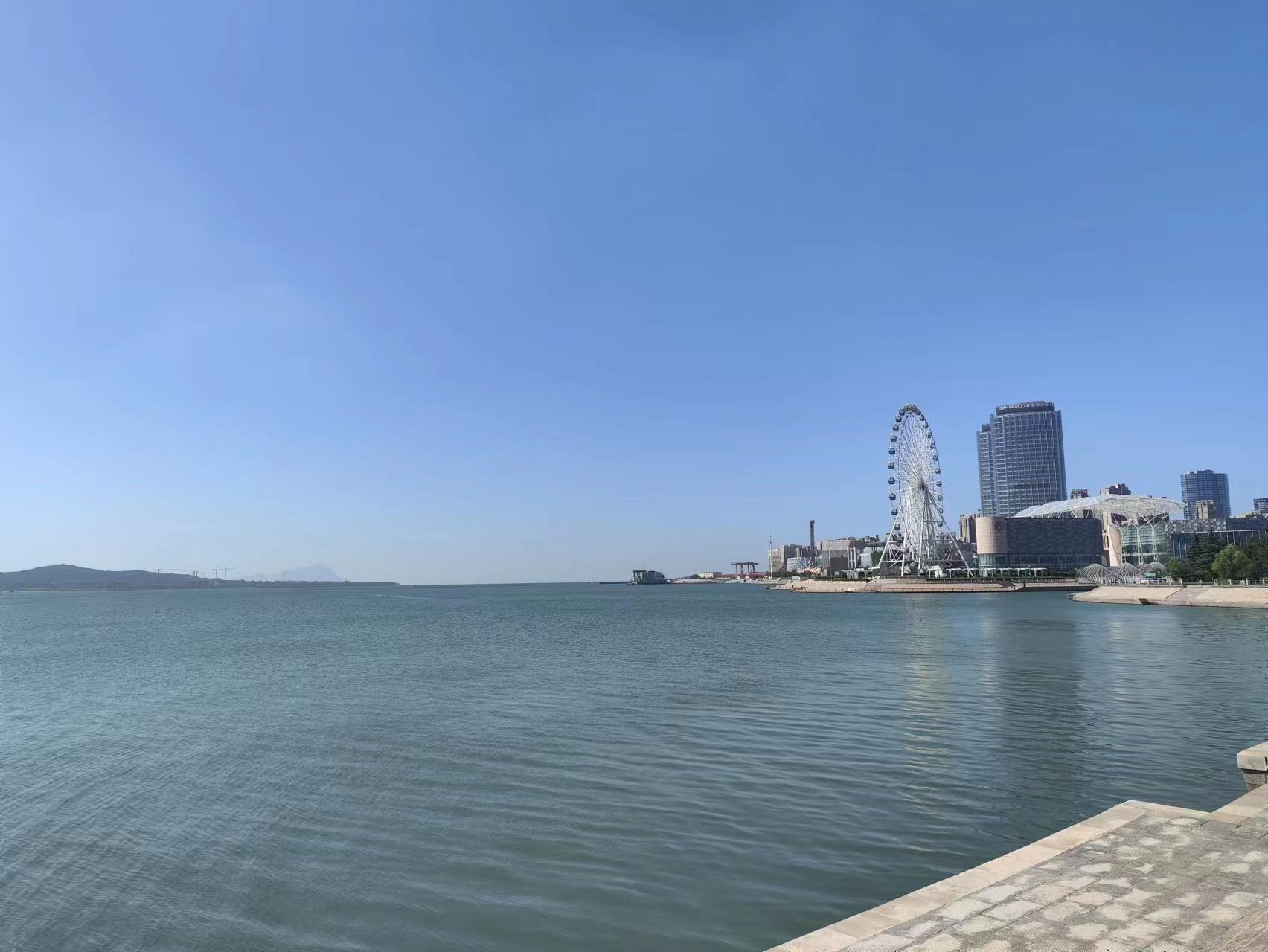 中国青島市へ。ここは黄島区です。|蘇泉