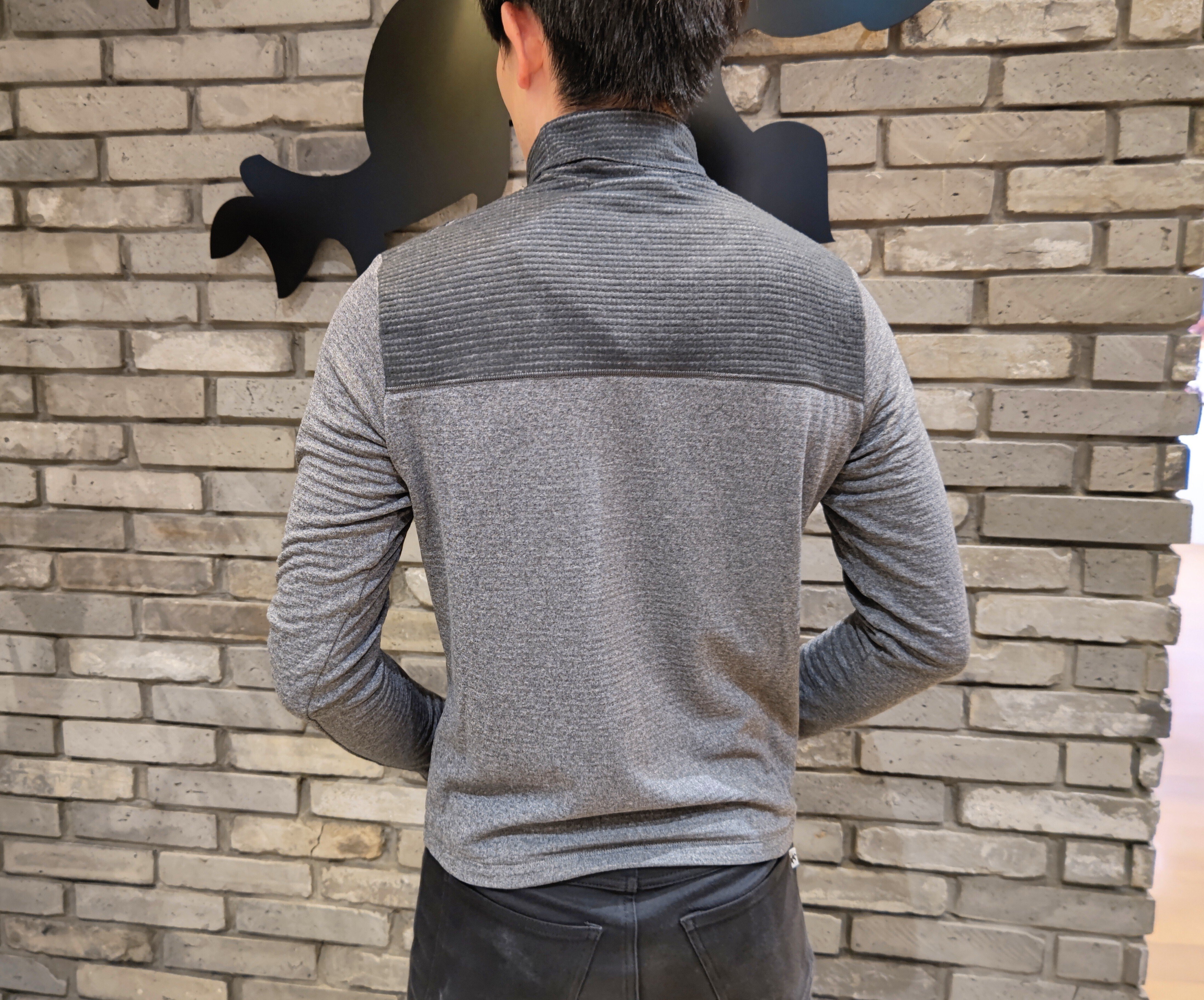 生産数極少！！直営店限定アイテム「Polartec Power Wool ハイネック