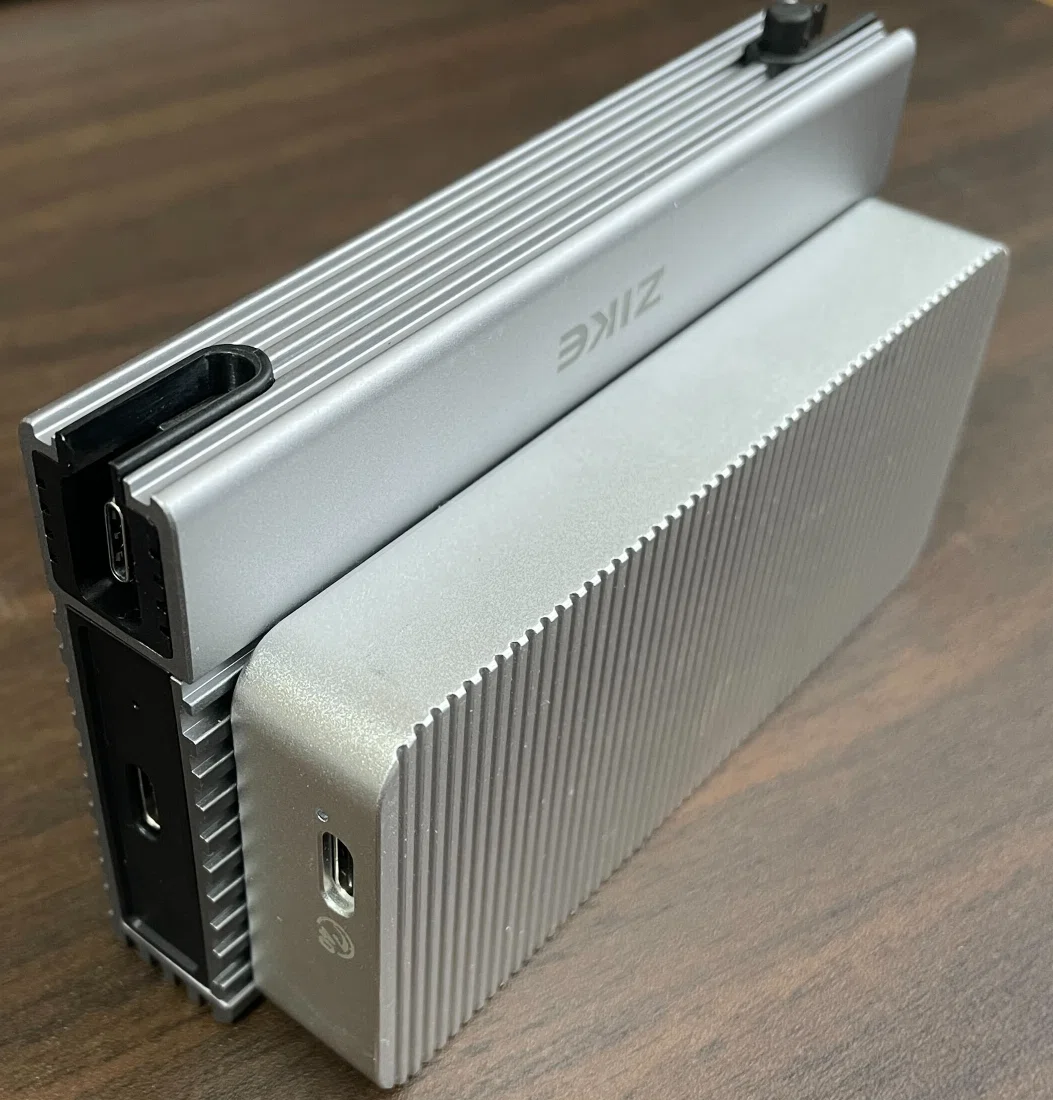 ZikeDrive Z666 を使ってみよう｜おぢさん