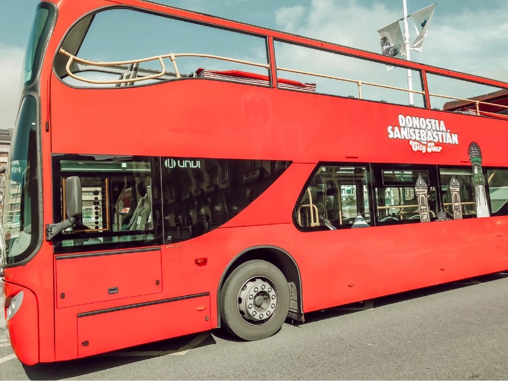 2階建てバスでサンセバスチャン観光！｜Rika.F