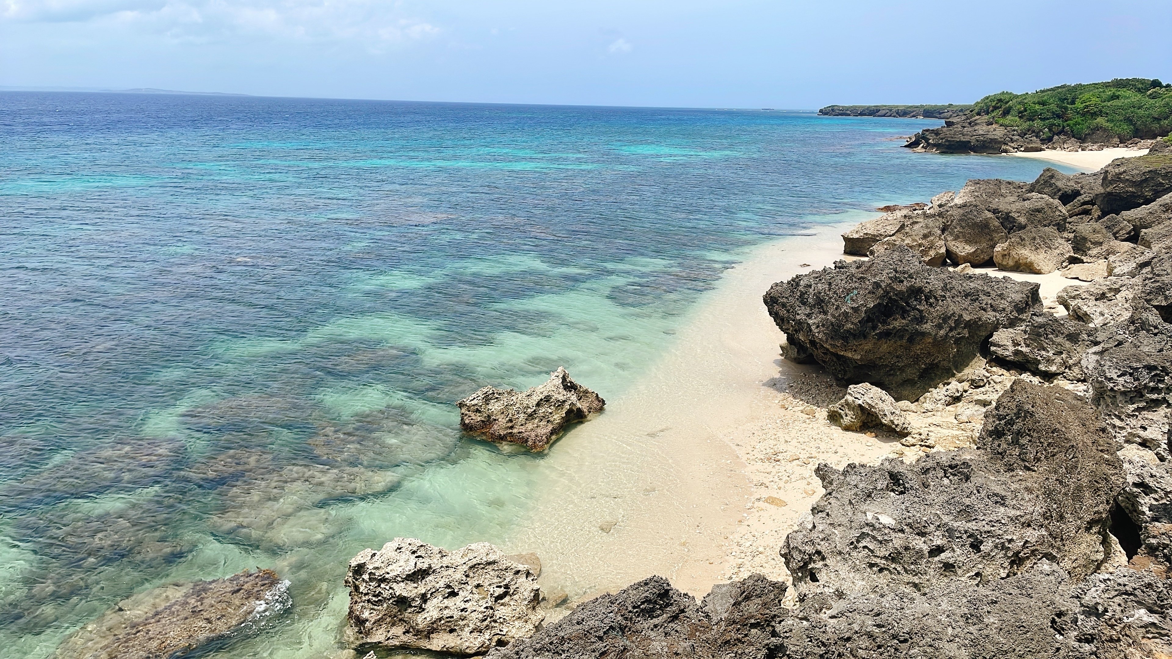 琉球最高の聖地「斎場御嶽」から「神の島」久高島の禁足地まで、霊感