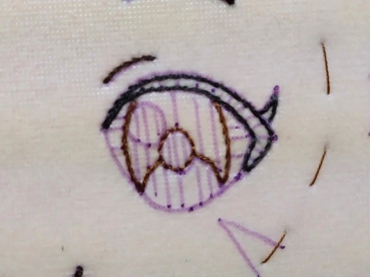 ぬいぐるみ(推しぬい)の顔の刺繍のやり方の話|きたがみ しなの