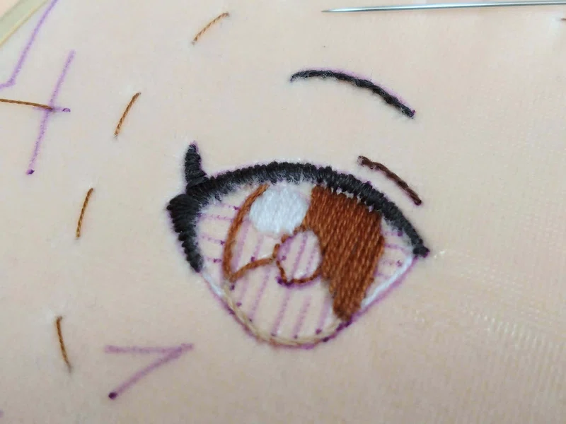 ぬいぐるみ(推しぬい)の顔の刺繍のやり方の話|きたがみ しなの