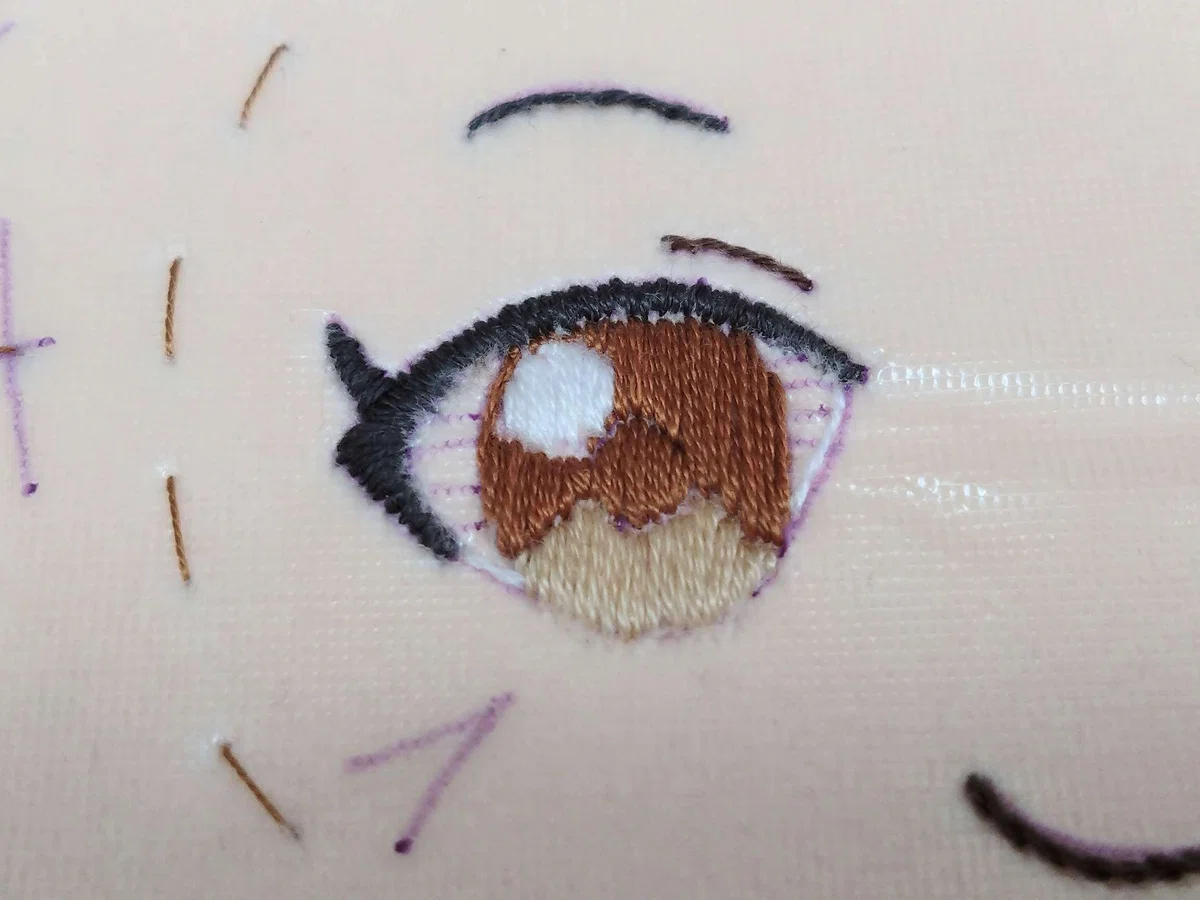 ぬいぐるみ(推しぬい)の顔の刺繍のやり方の話|きたがみ しなの