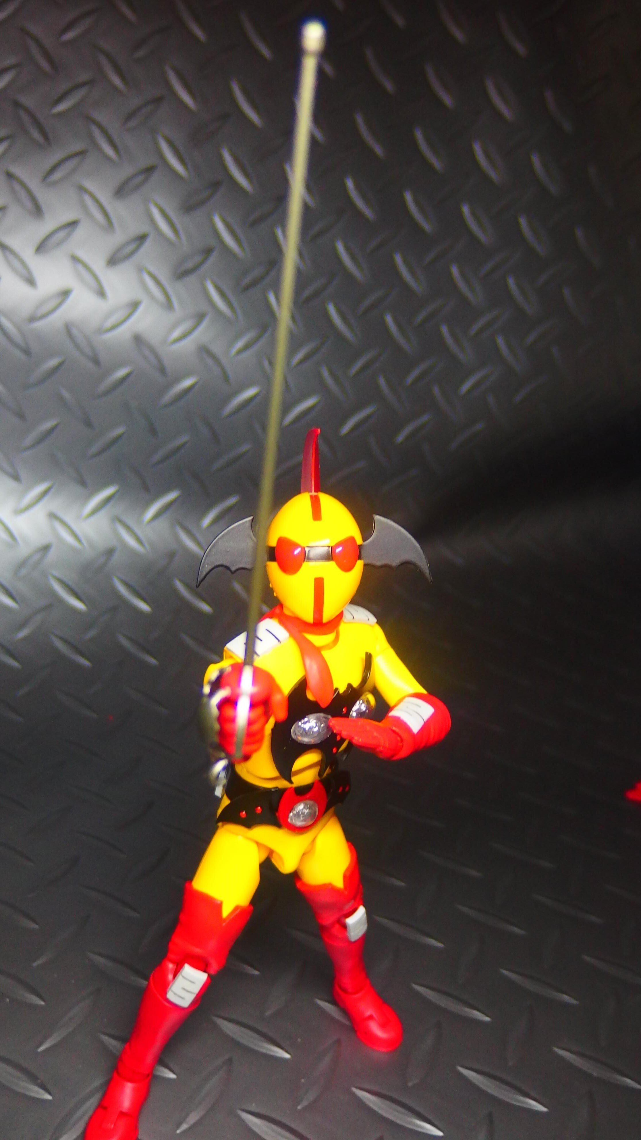 エヴォリューション・トイ ローアクションフィギュア イビル＆ガプラ 東胦編 日本玩具][特撮][アクションフィギュア]卓上玩具レビュー179