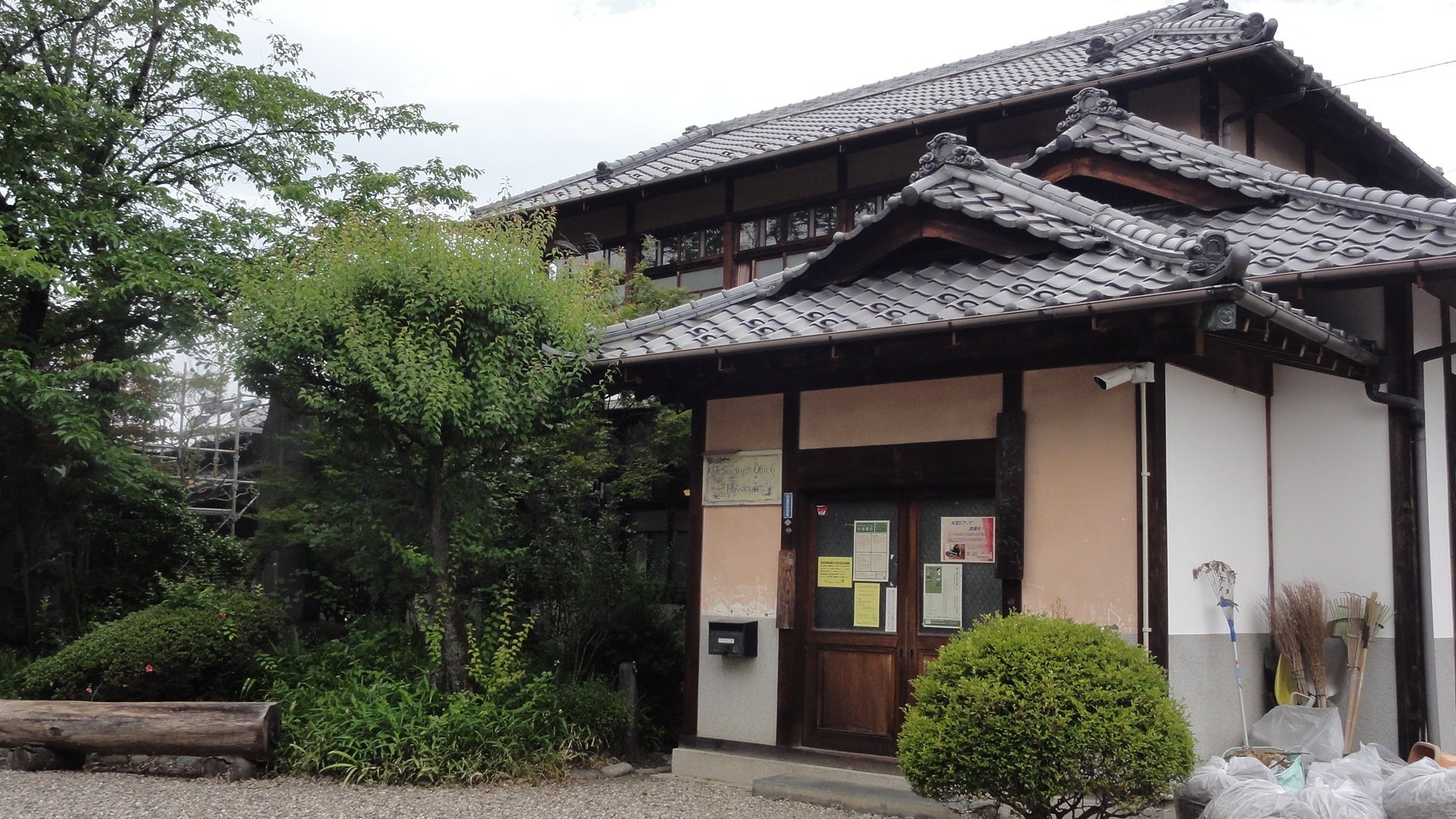 【中古】 寄生虫との百年戦争 日本住血吸虫症・撲滅への道/毎日新聞出版/林正高 Shinonaga