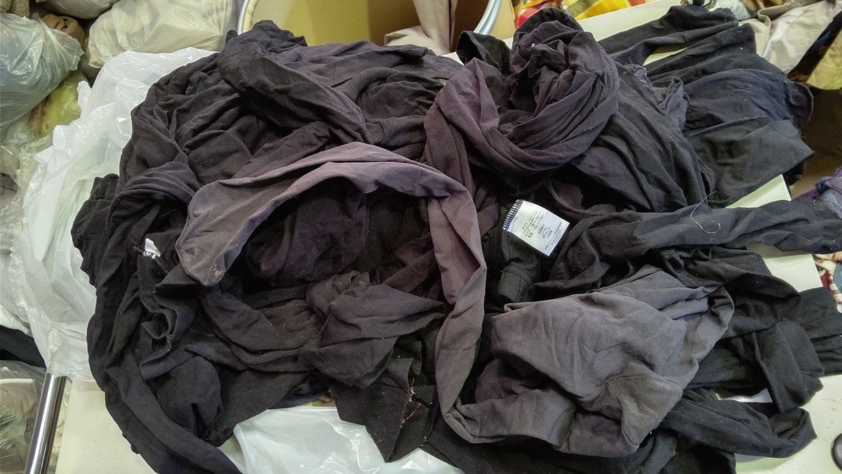 ごみパンスト　 靴下🧦やタイツは♻️リサイクル出来ません🆖ゴミとして処分🚮して下さい！｜ラグマスターPikaichi