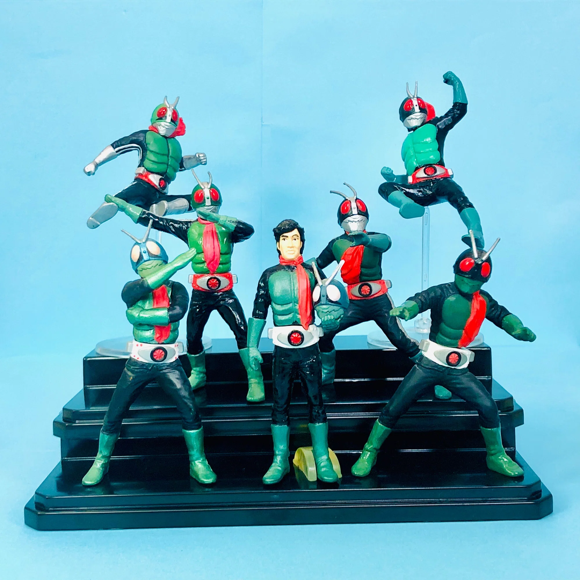 技の1号！力の2号！『ガシャポンHG 仮面ライダー 1号&2号&α 8体 