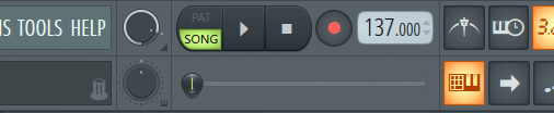 FL Studio のウィンドウ上部の画像。再生ボタンの左にある「PAT / SONG」ボタンの下側の「SONG」が緑色に光っている