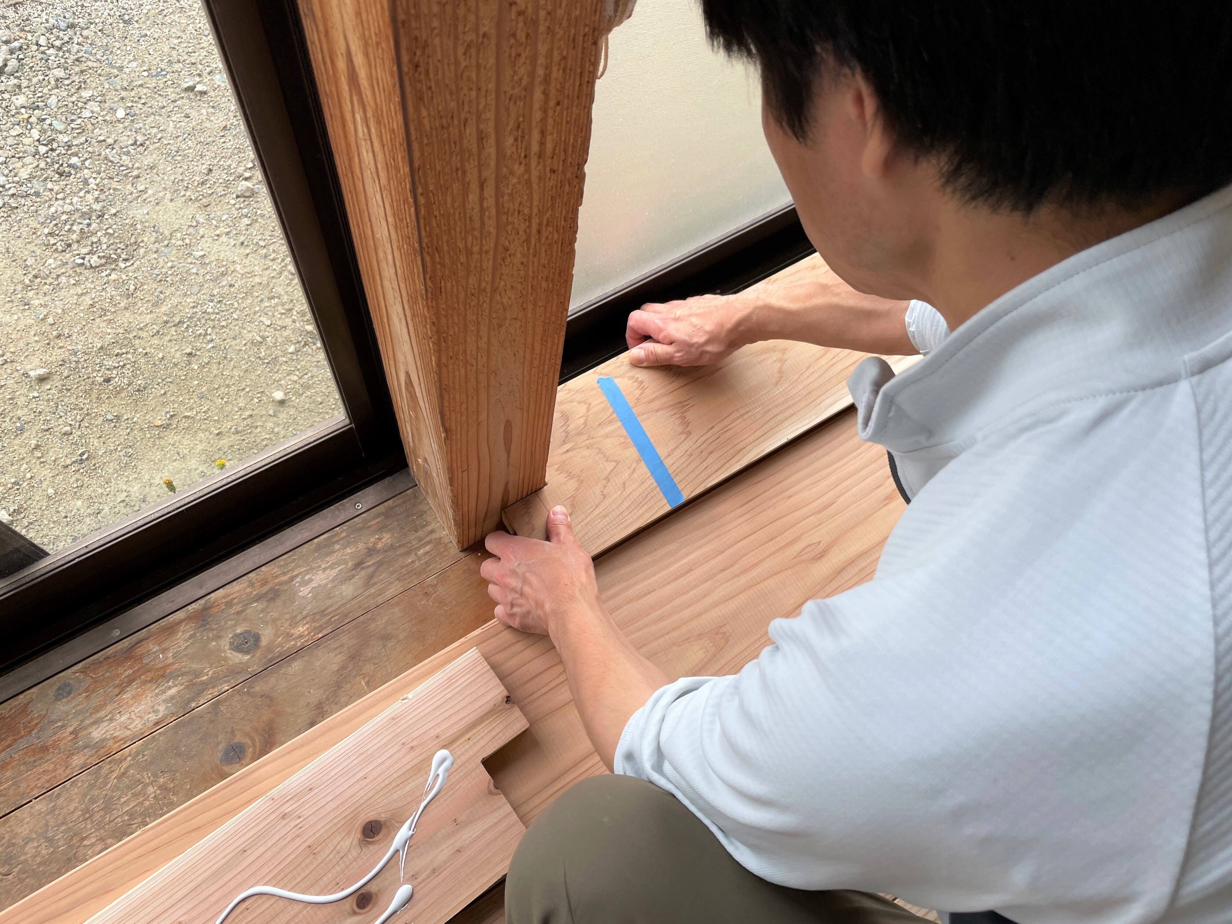 05【前編】人気のカフェ板で国産無垢材フローリング