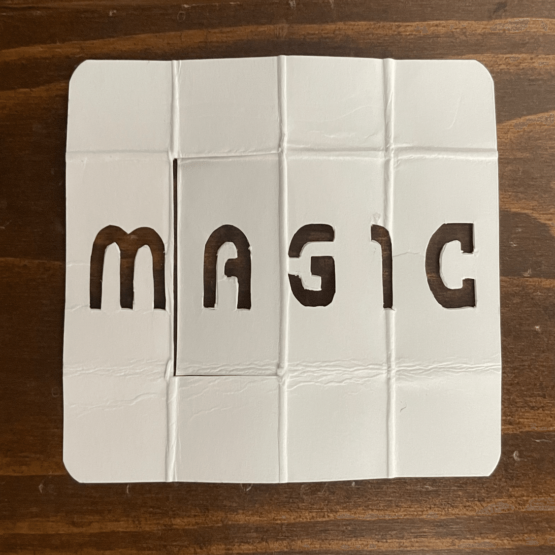 トラップドアカードとアンビグラム｜uoichiba, image size:1571x1127