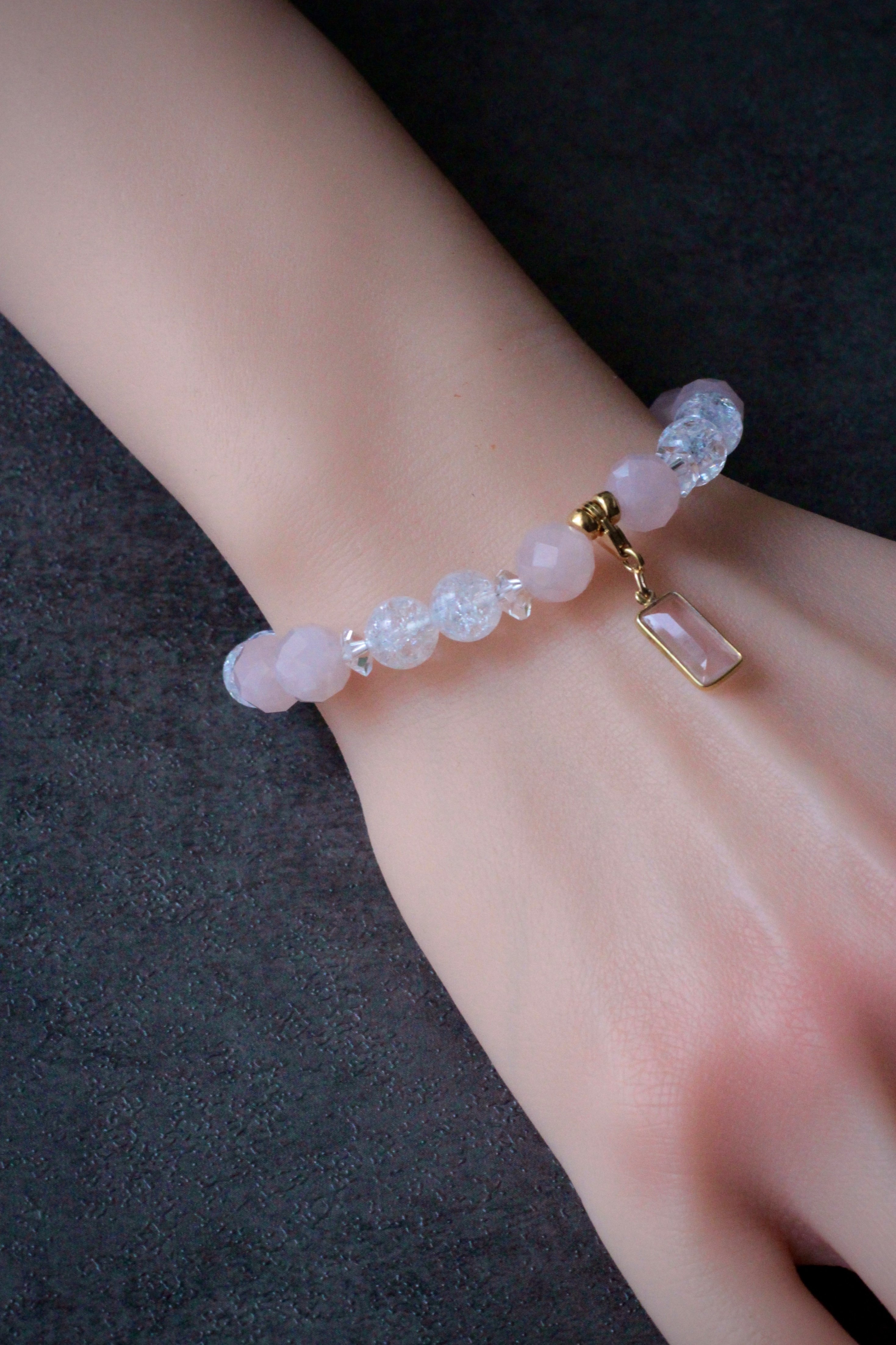 波動の高い愛】クンツァイトとクラック水晶の天然石ブレスレット