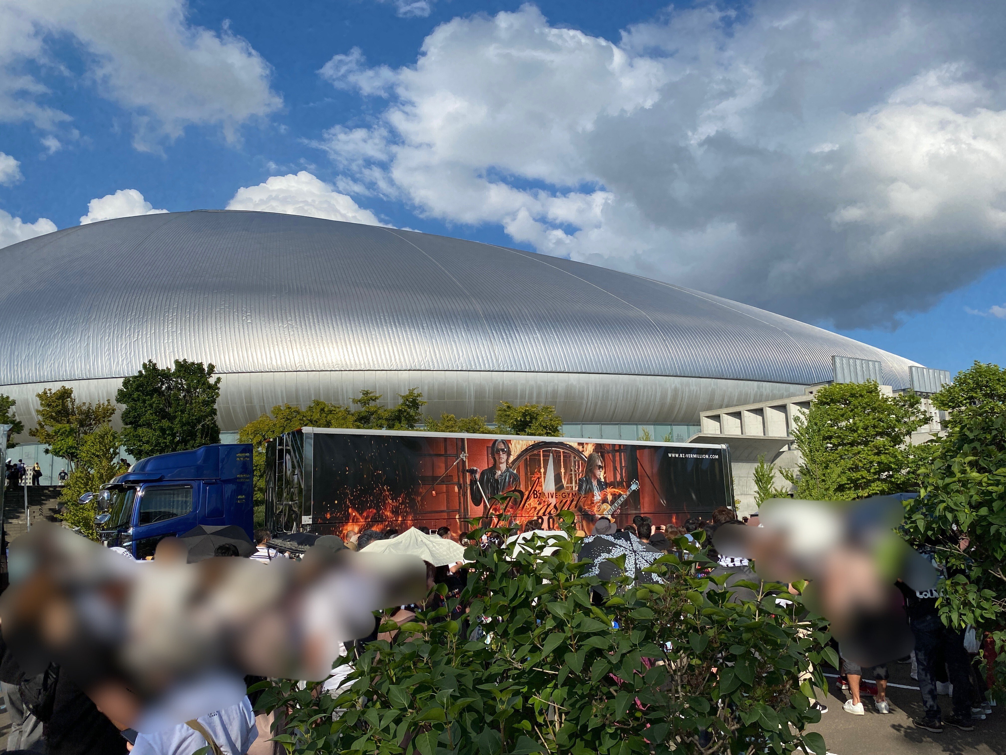 B'z LIVE-GYM Pleasure 2023 -STARS-』（札幌ドーム）｜鶴木貞男