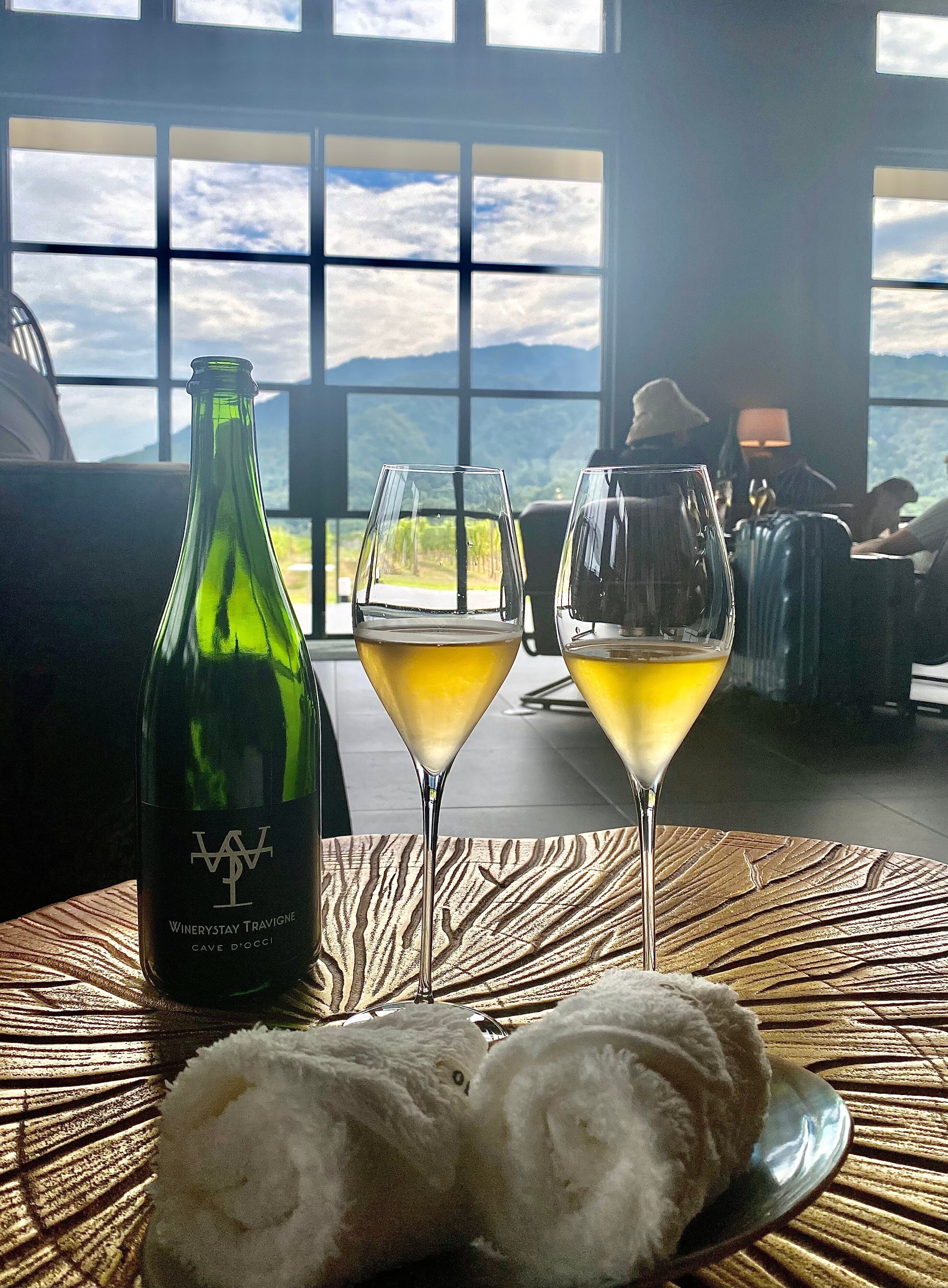 滞在するワイナリー「CAVE D'OCCI」で最高のワイン体験を｜杉山七海