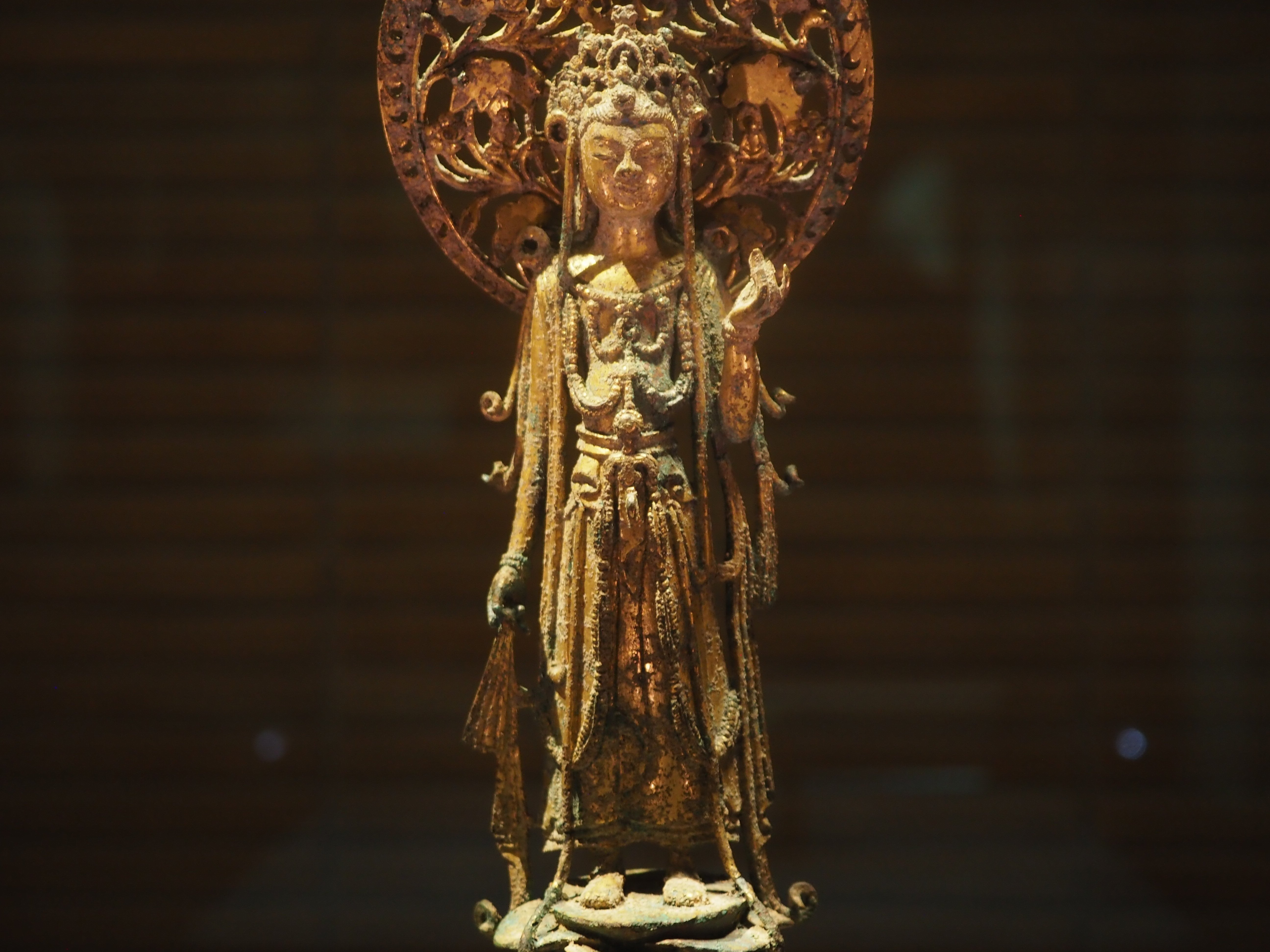 古代中国の仏像が……@ 東京国立博物館｜かわかわ