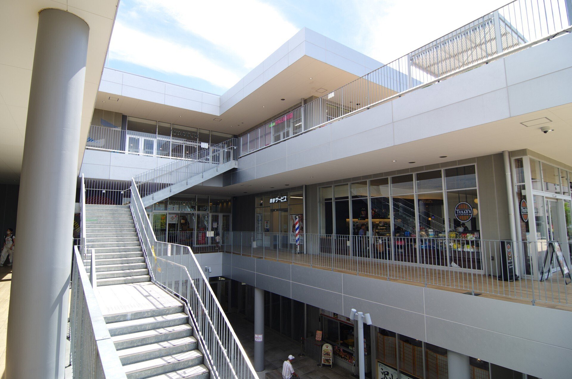 古巣の大和高田を訪ねて (K-01 / smc PENTAX-DA 12-24mmF4)｜夢