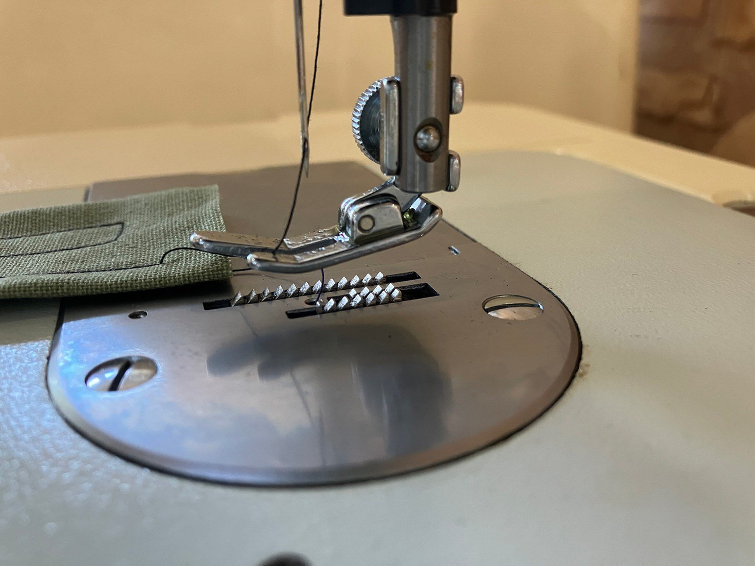 ★RICCAR/リッカー ミシン RW-14 アンティークミシン gu520j リッカー RICCAR ミシン RW-14 USED