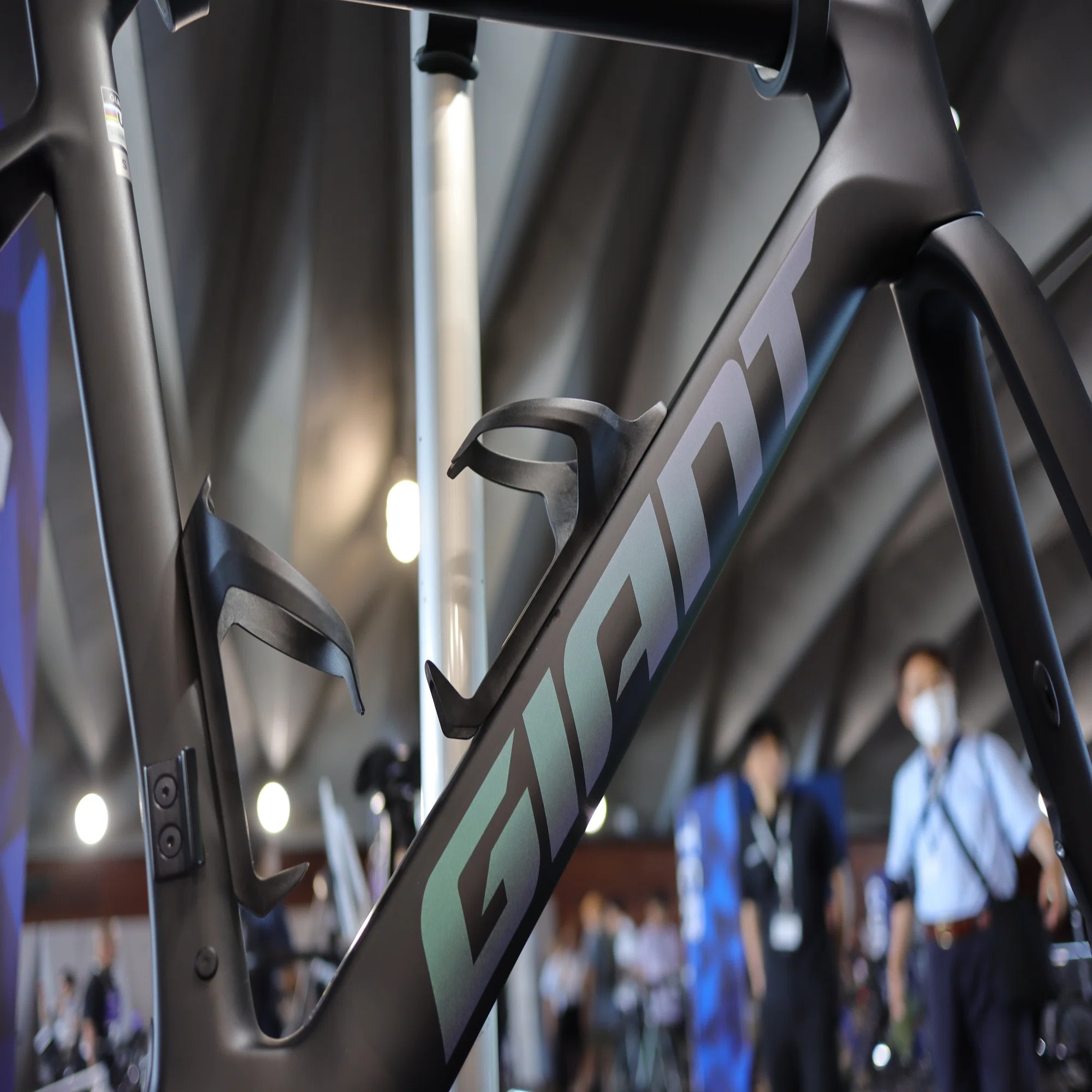 お得なご提案』2024年モデル GIANT PROPEL ADVANCED PRO ｜BIKE SHOP 