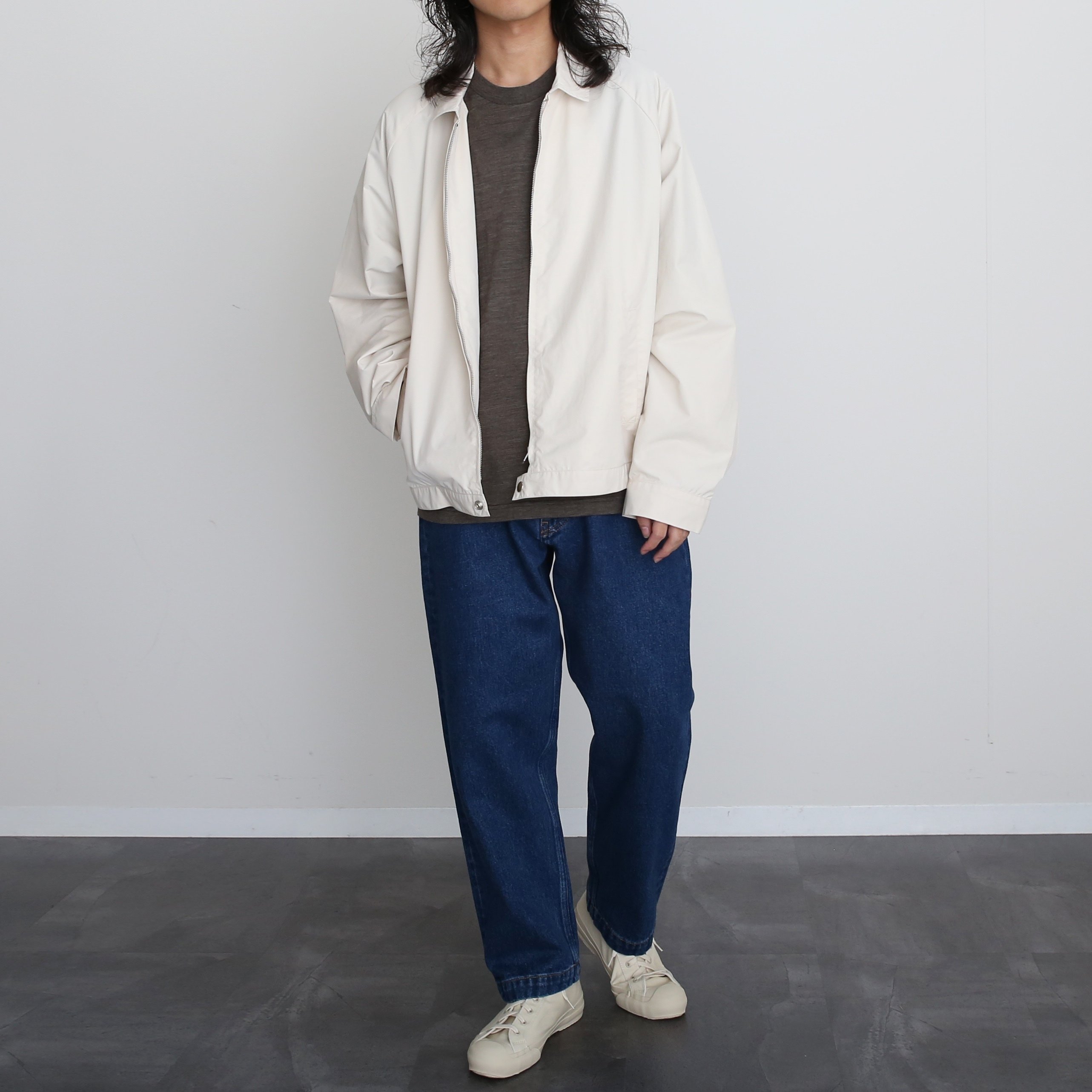 意外に無い。シャツみたいなスイングトップ。【bukht ブフト