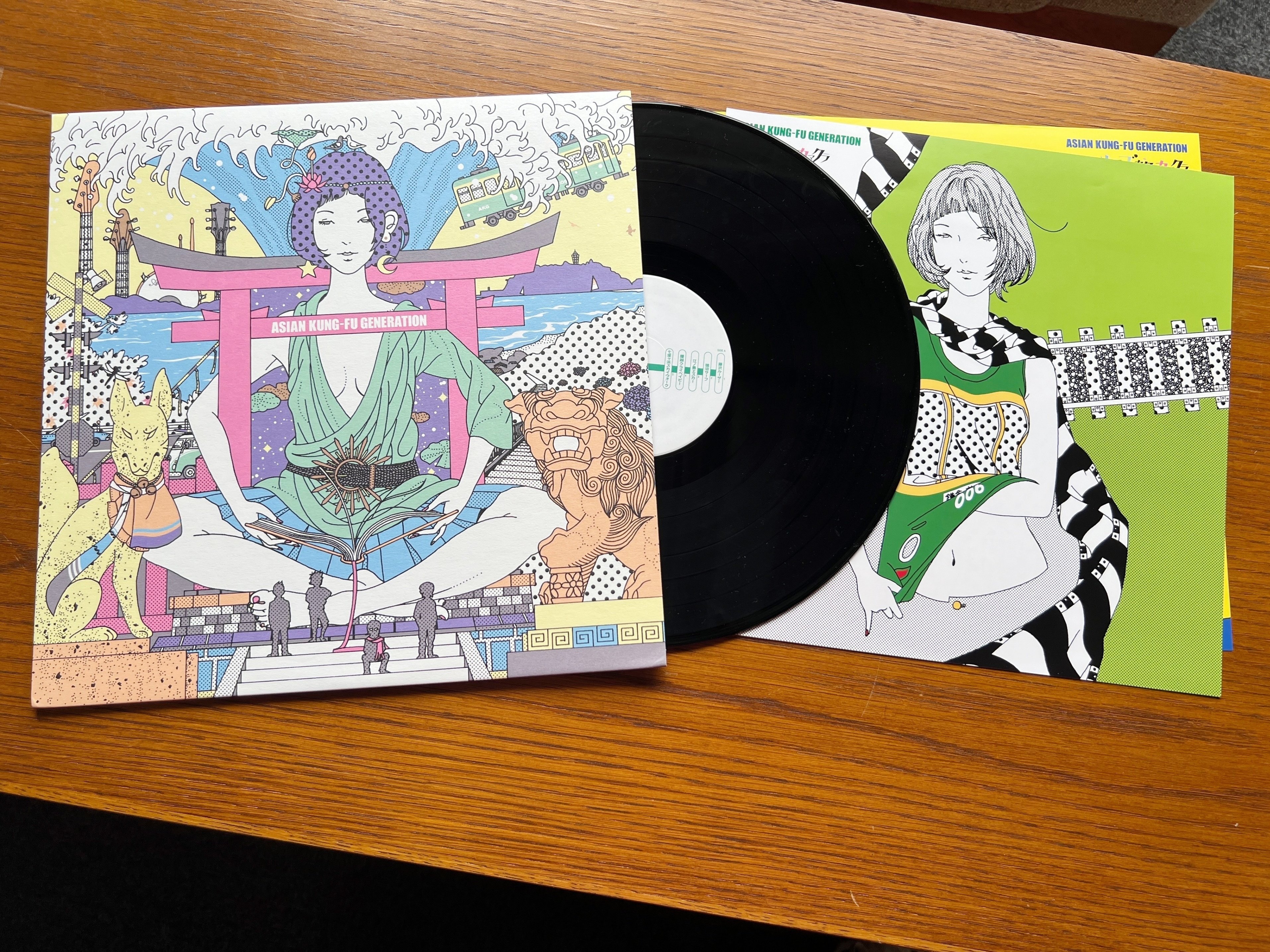 再発見・インサートから覗くレコードの世界｜Face Records note編集部