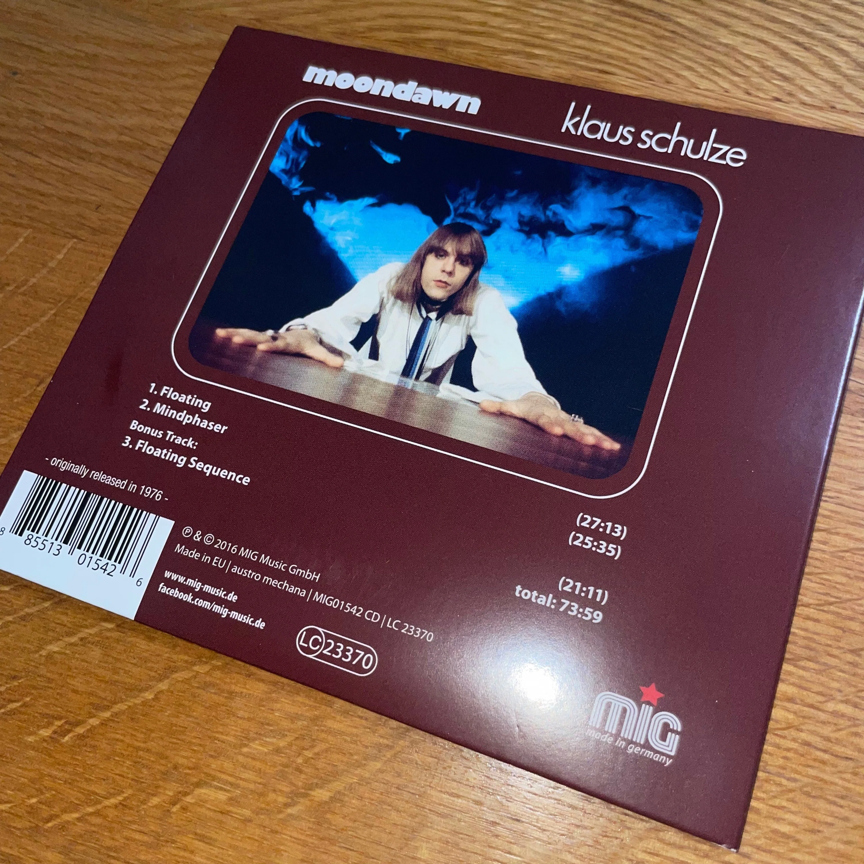 Klaus Schulze の『Moondawn』を聴いてみた編｜内山 結愛