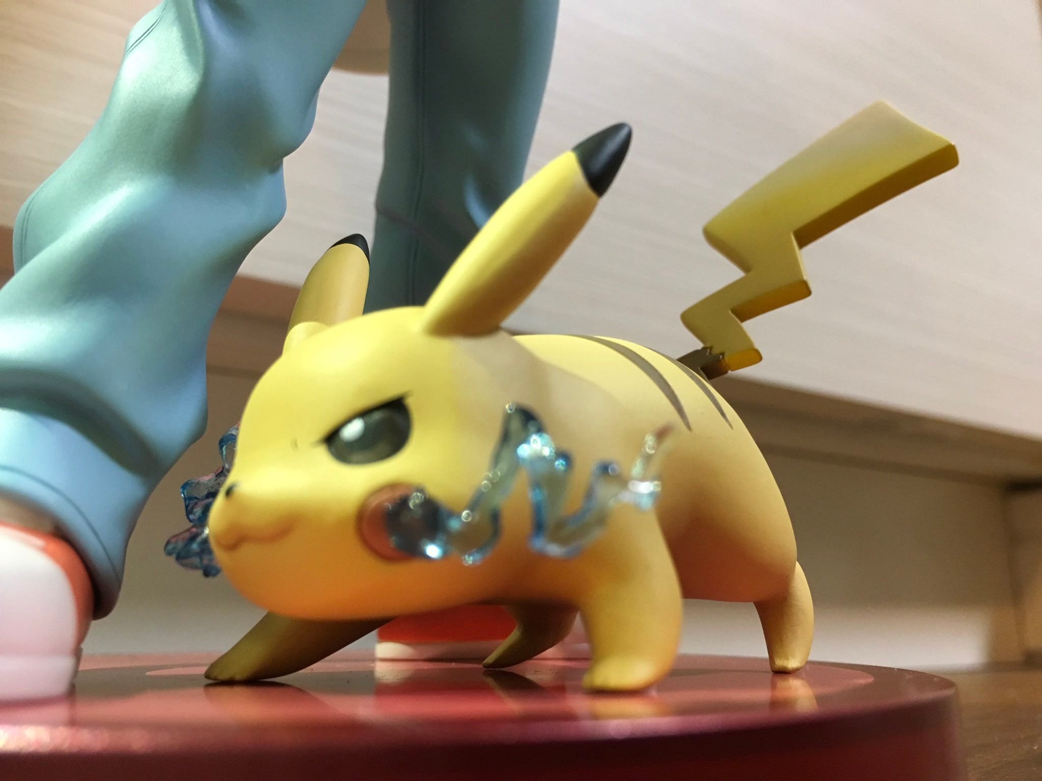 【訳あり】ARTFX J レッド with ピカチュウ　ポケモン 41eglMvGgzL.jpg_BO30,255,255,