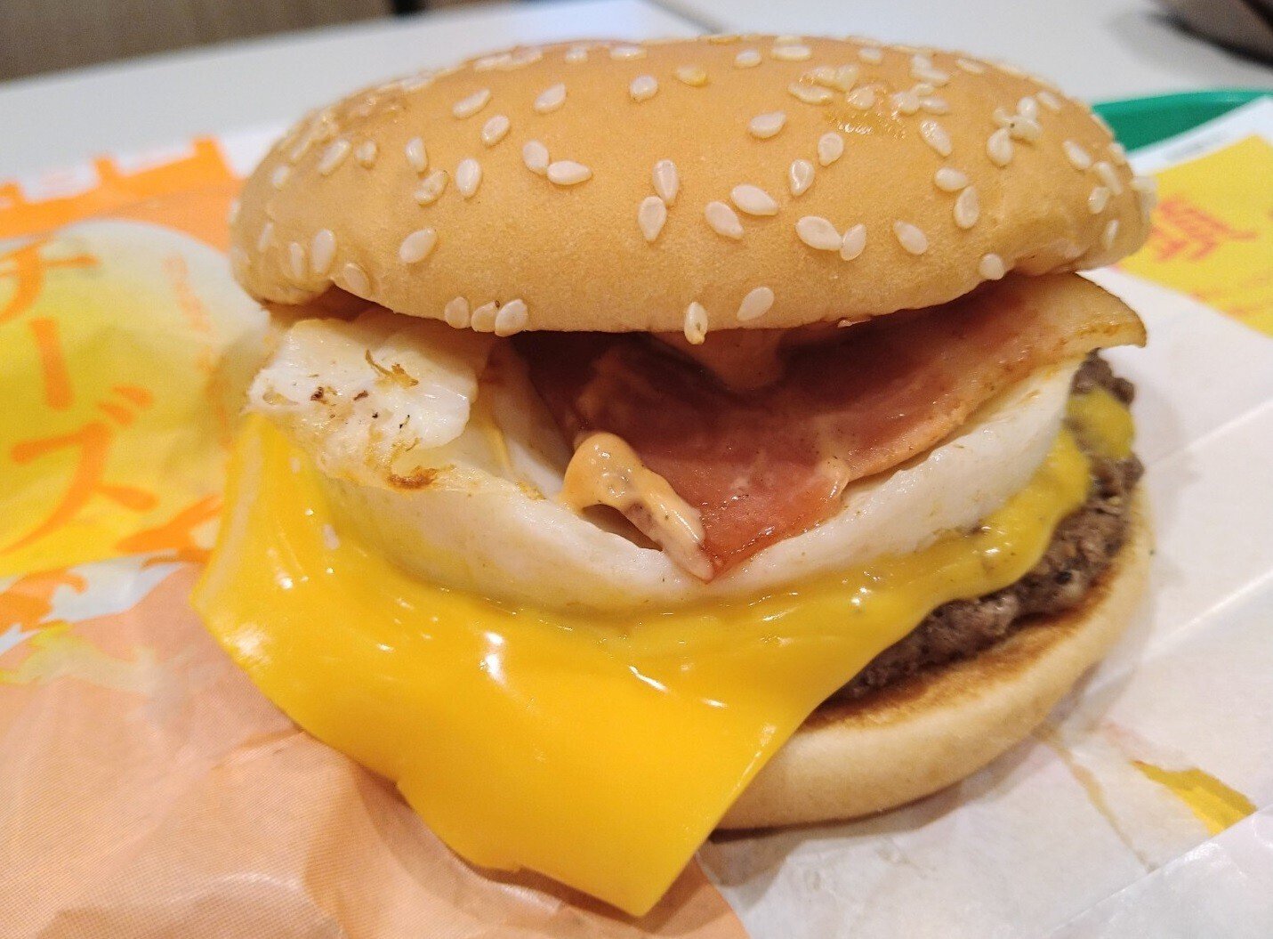 Tsukimi Burger 2024] Kamaitachi compares burgers from seven