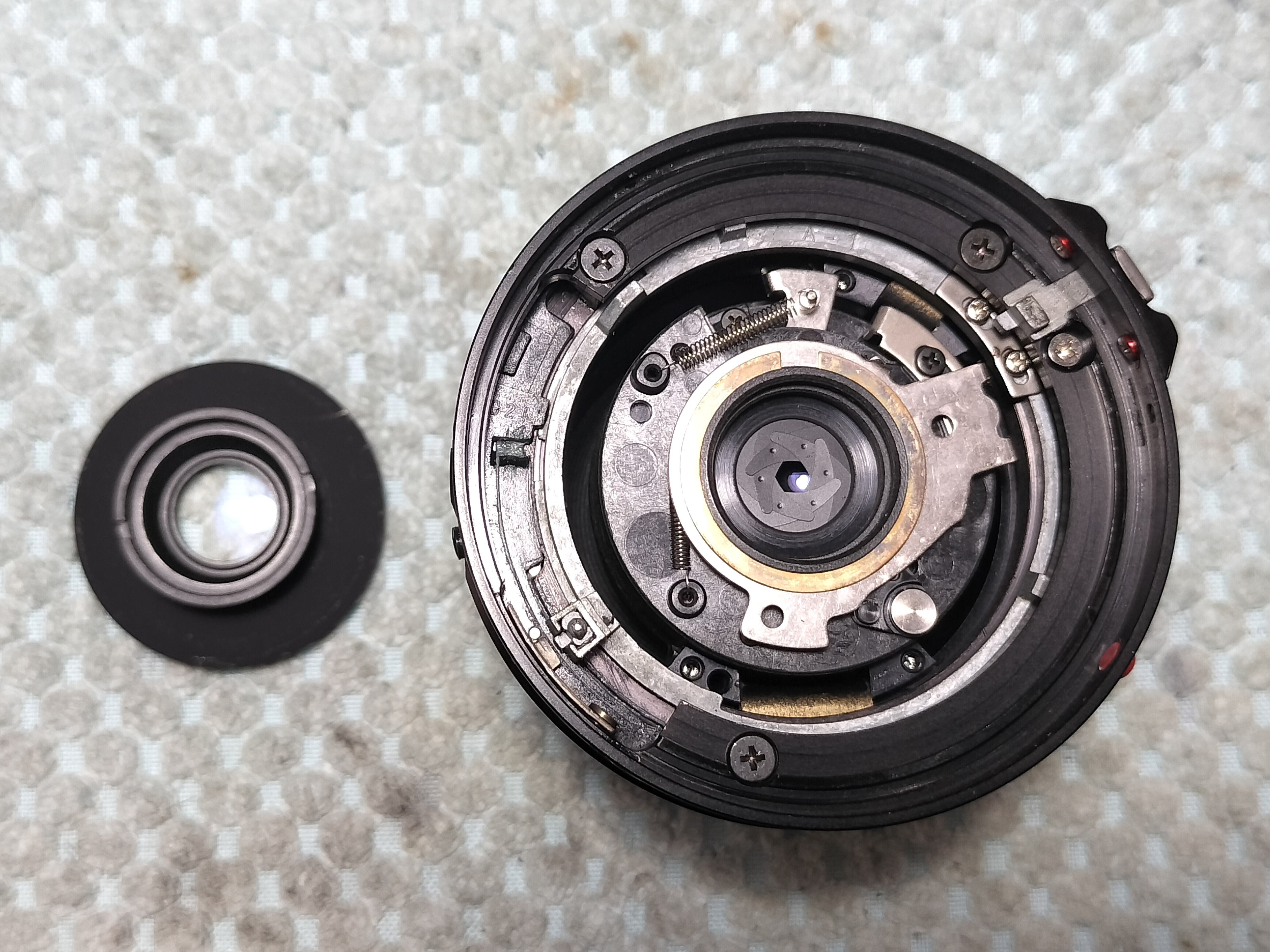 Canon New FD 50mm F/3.5 マクロの分解|フィルムカメラ修理の Canon New FD 50mm F/3.5 マクロの分解|フィルムカメラ修理の
