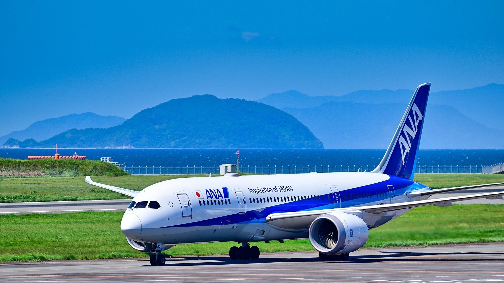 ヒラヤマ航空7機 220828_1491_A320_apj-720.jpg