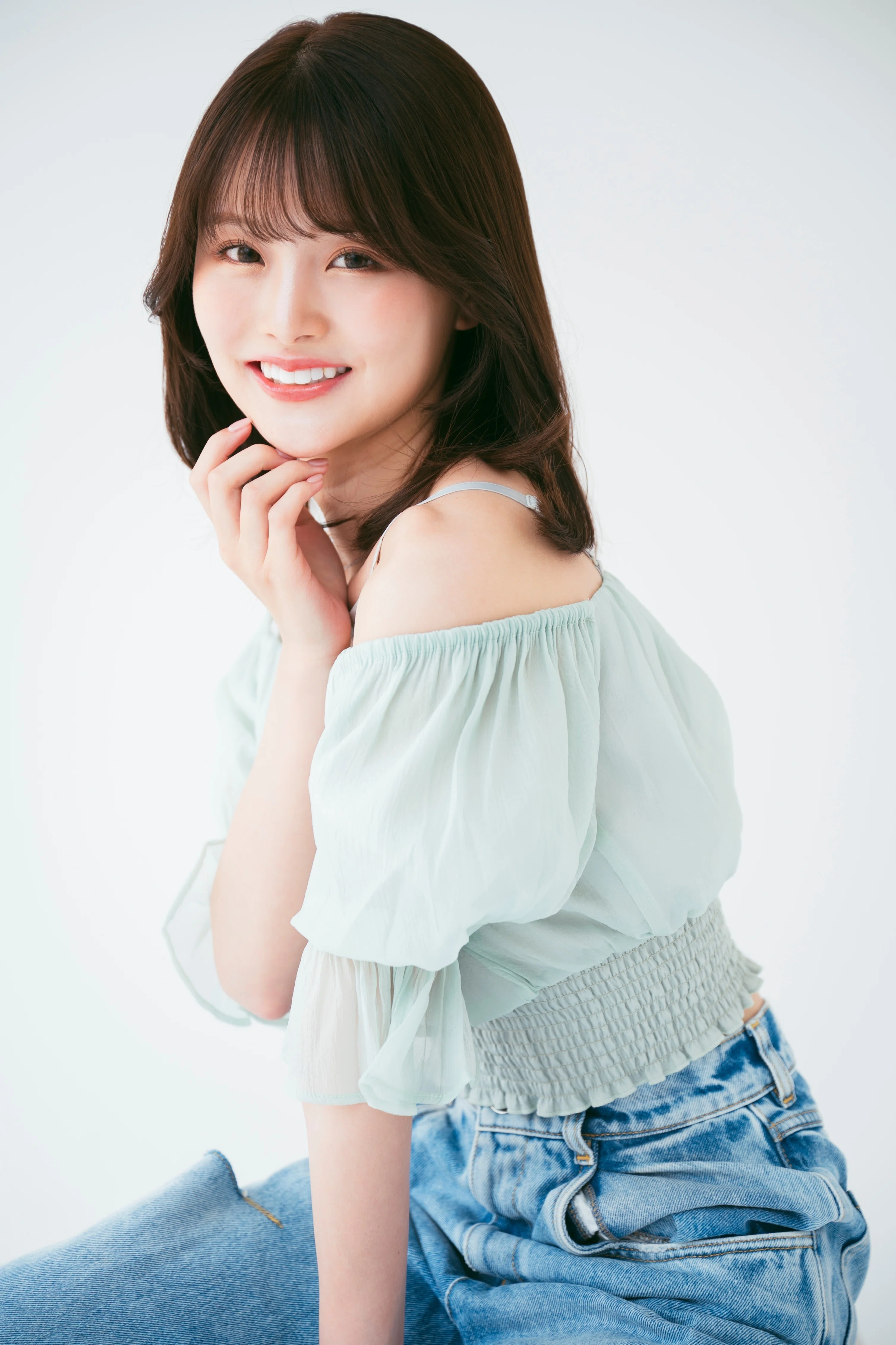 吉田恵美！新宣材公開&インタビュー｜ホリプロ発エンタメマガジン