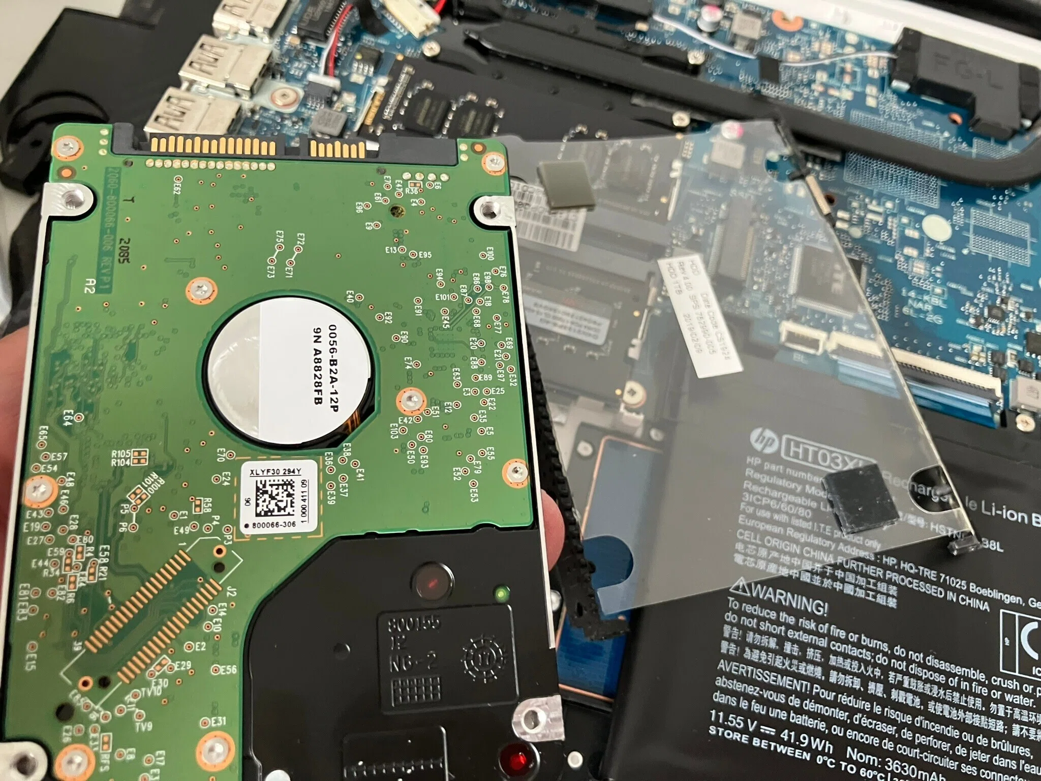 ノートパソコンのHDDをSSDに交換した話。｜北海道Nyamazaki札幌（在宅）