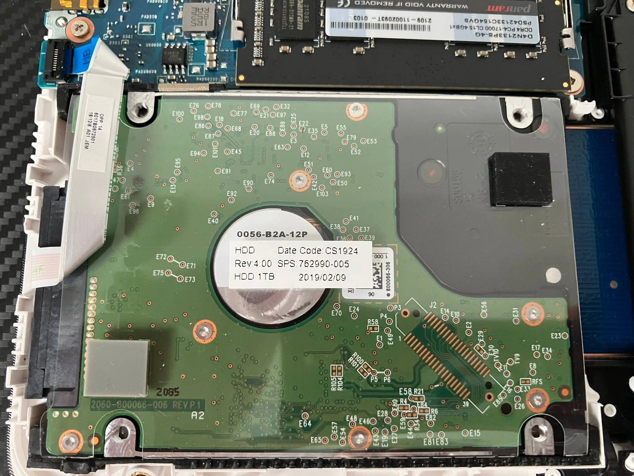 ノートパソコンのHDDをSSDに交換した話。｜北海道Nyamazaki札幌（在宅）