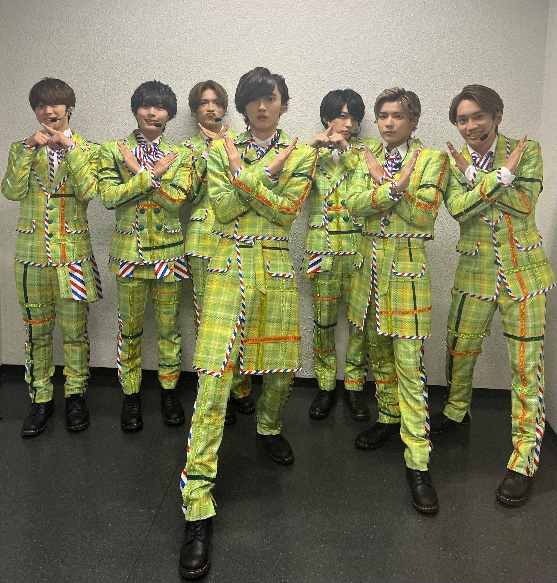 POP MALLの衣装が可愛すぎる｜SHIORI